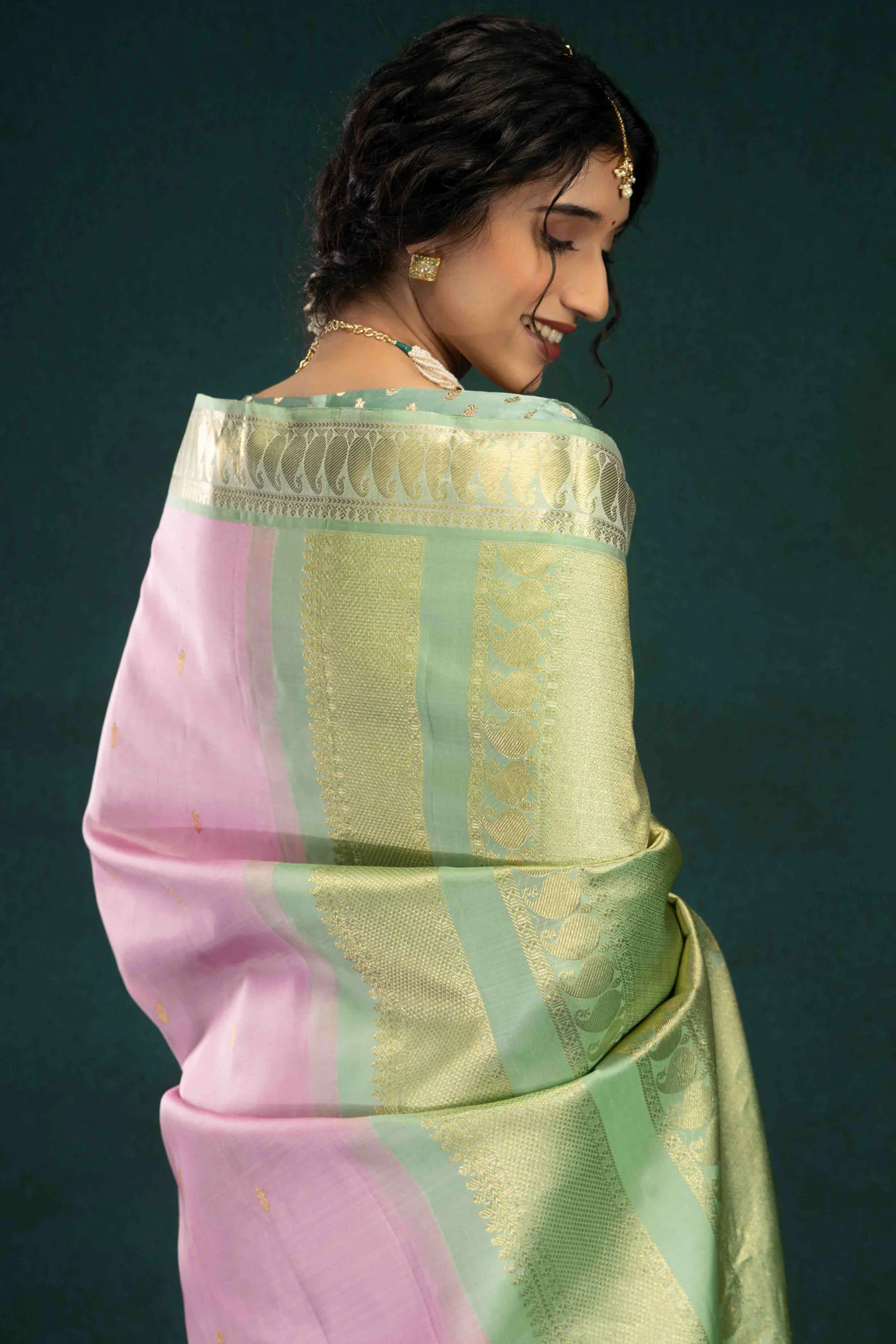 Aabha-Pink with Green Half and Half Kanchipuram Silk Saree - Image 7