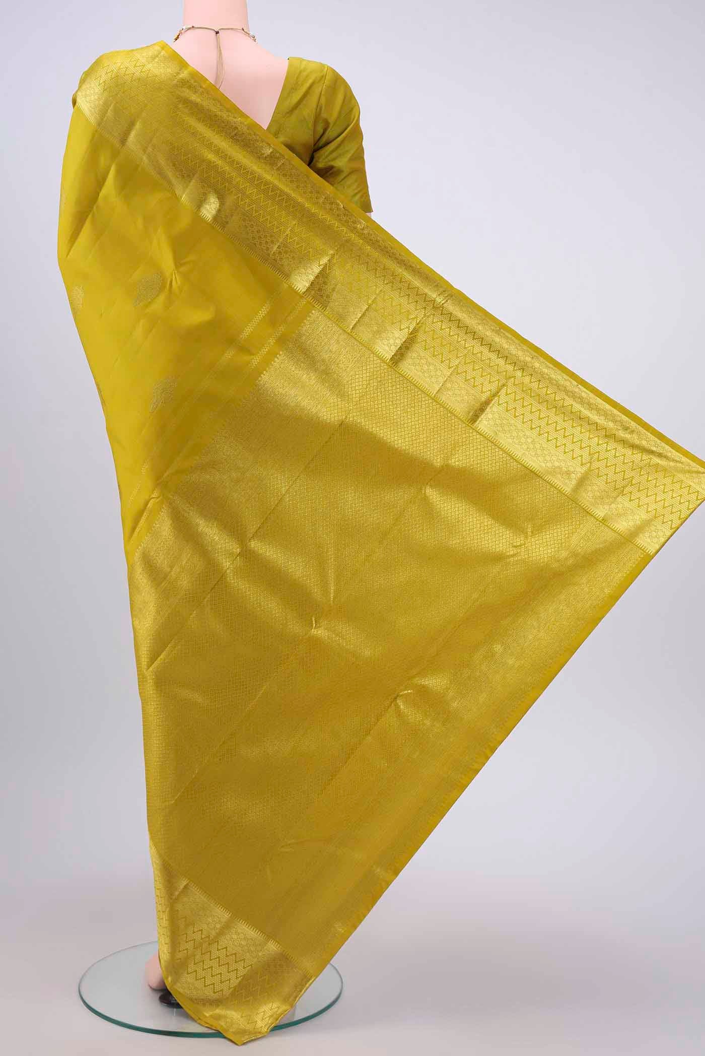 Acid Green Kanchipuram Saree - Image 3