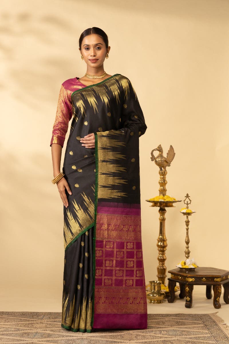 Aishwaryam-Black Kanchipuram Silk Saree - Image 2