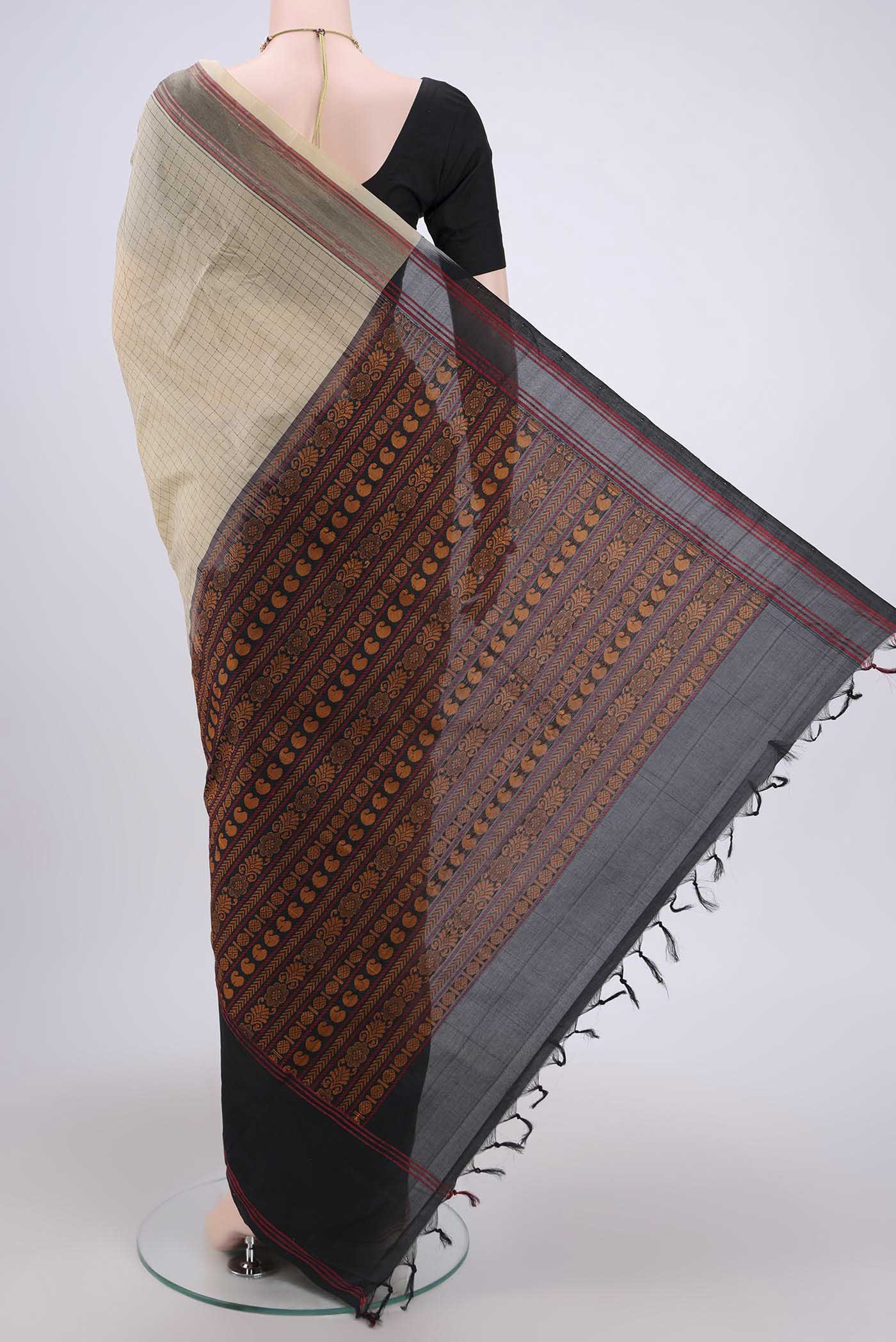 Beige Blended Poly Cotton Saree - Image 3