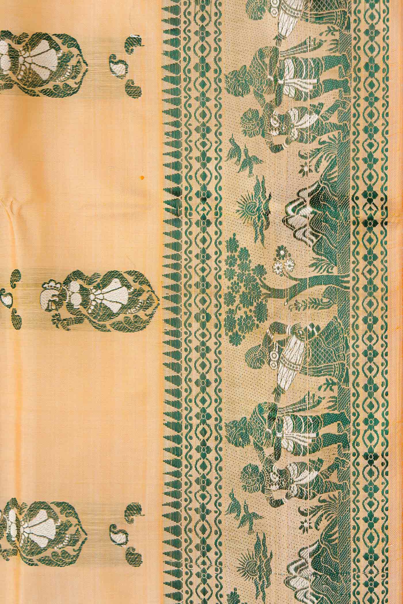 Beige Dual Tone Baluchari Silk Saree - Image 3