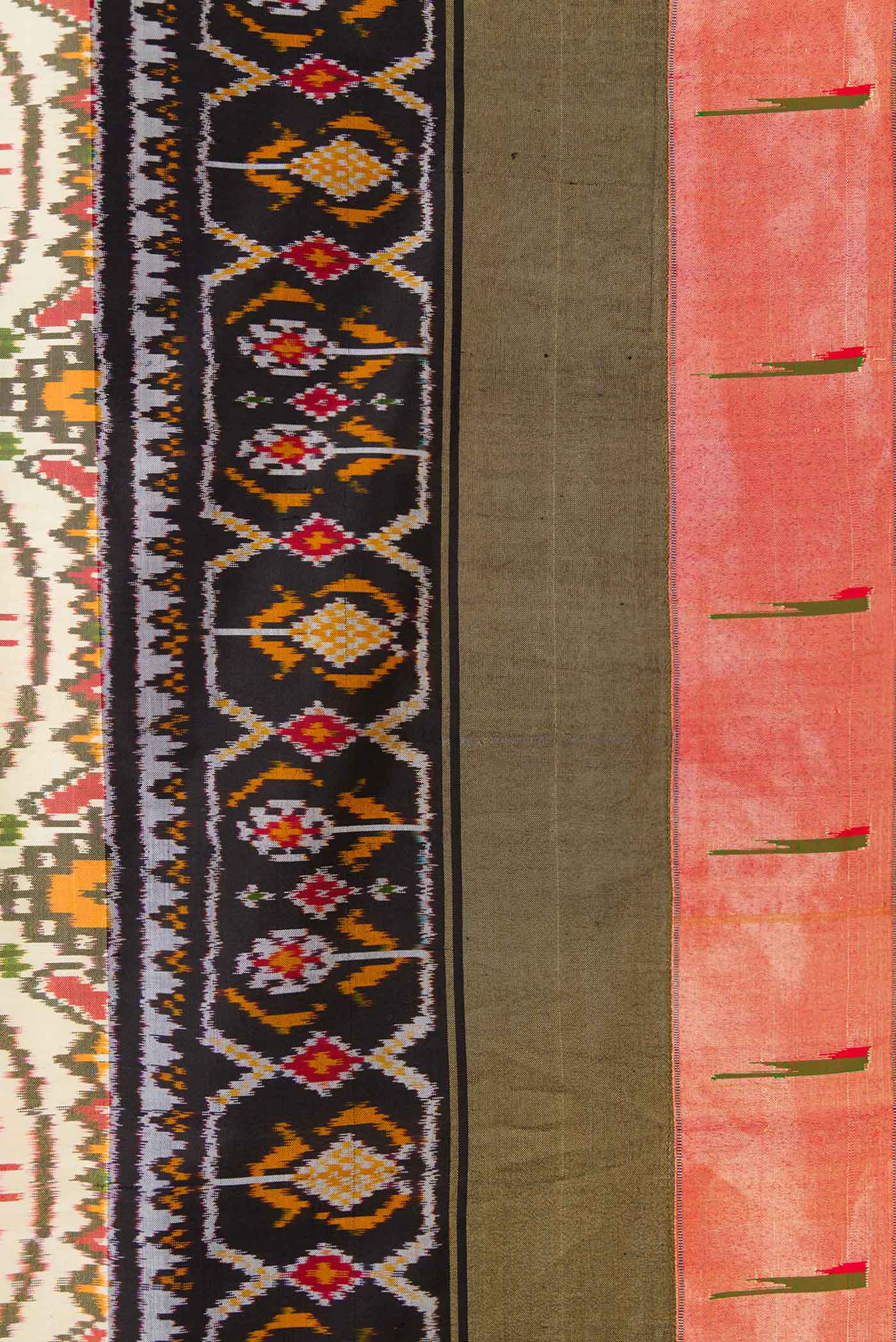 Beige Dual Tone Double Ikat Saree - Image 3