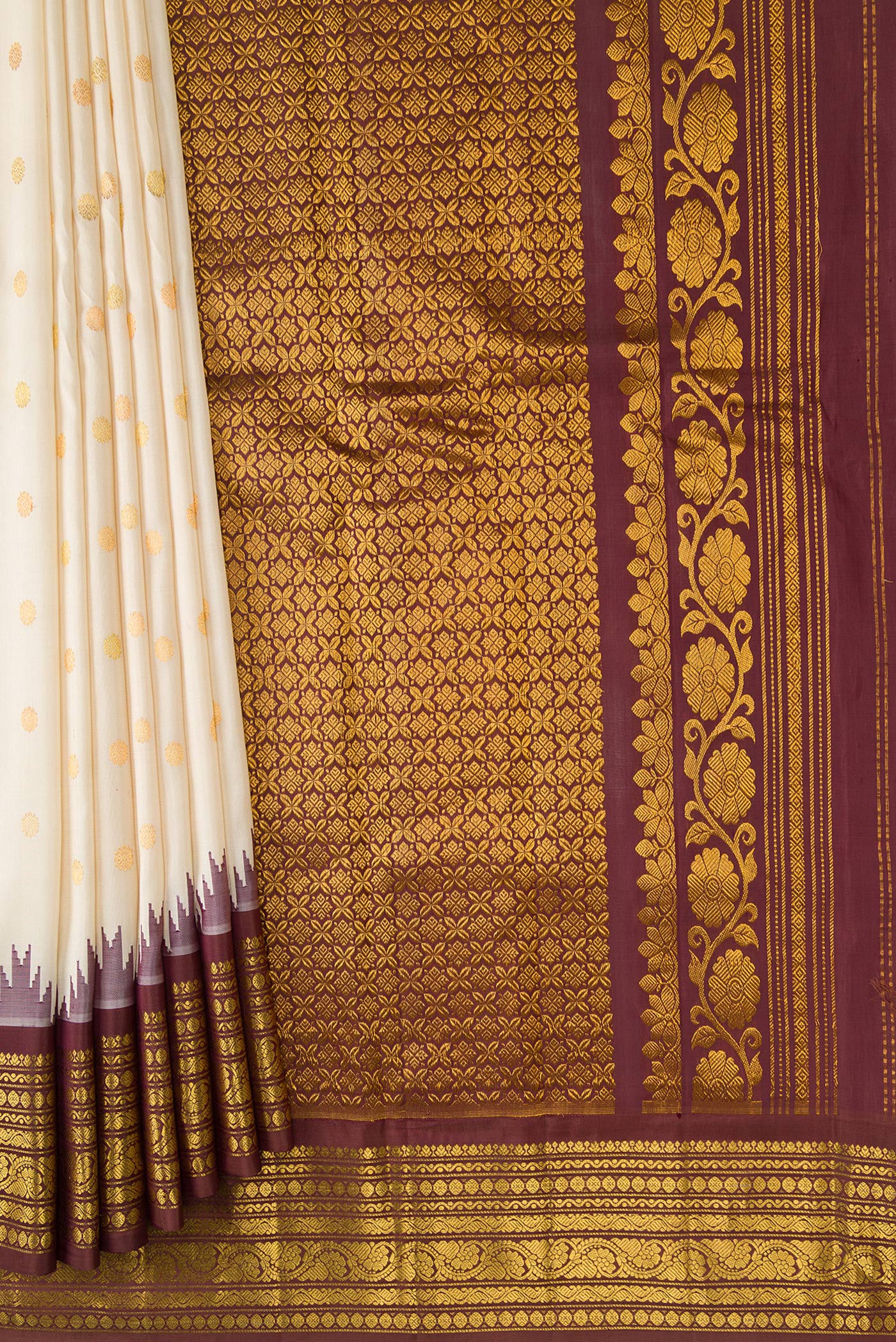 Cream Gadwal Silk Saree - Image 4
