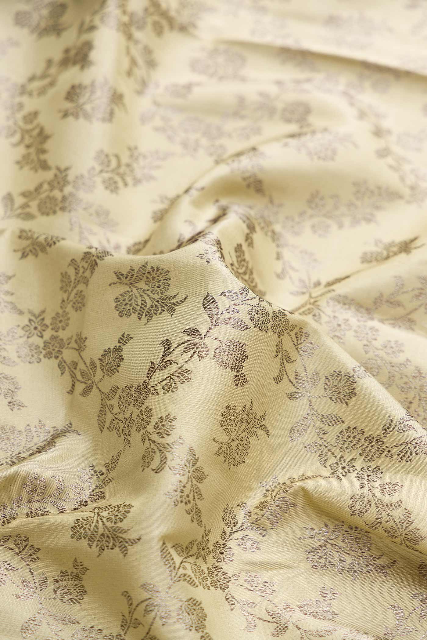 Beige Dual Tone Kanjivaram Silk Saree - Image 2