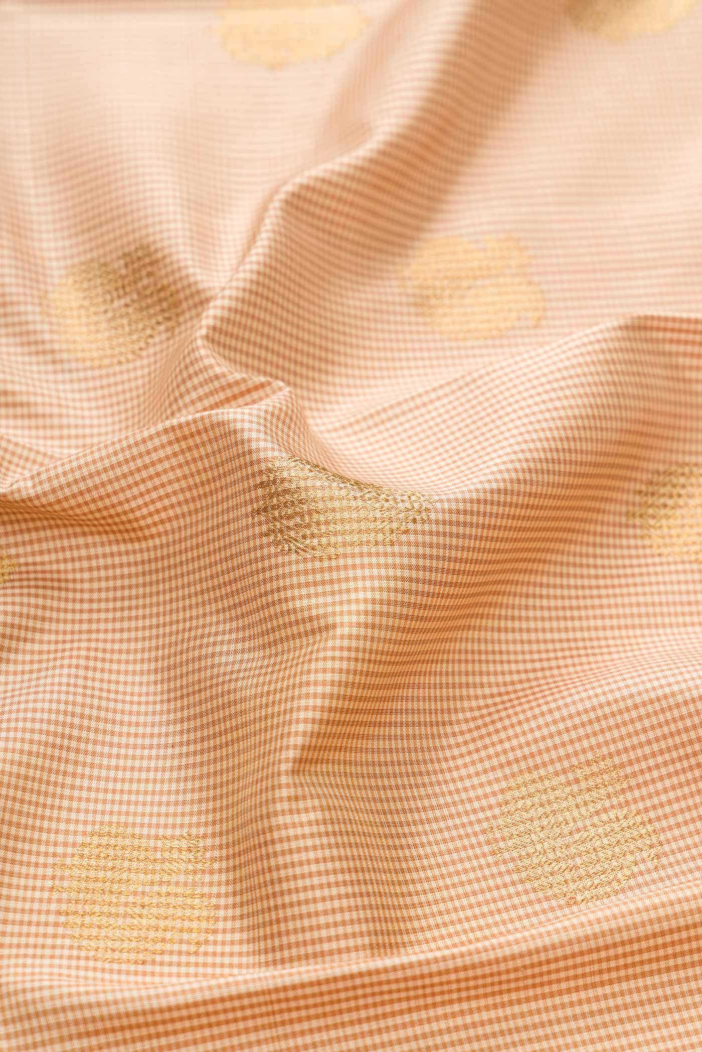 Pure Silk Pure Zari Beige Dual Tone Kanjivaram Saree - Image 3