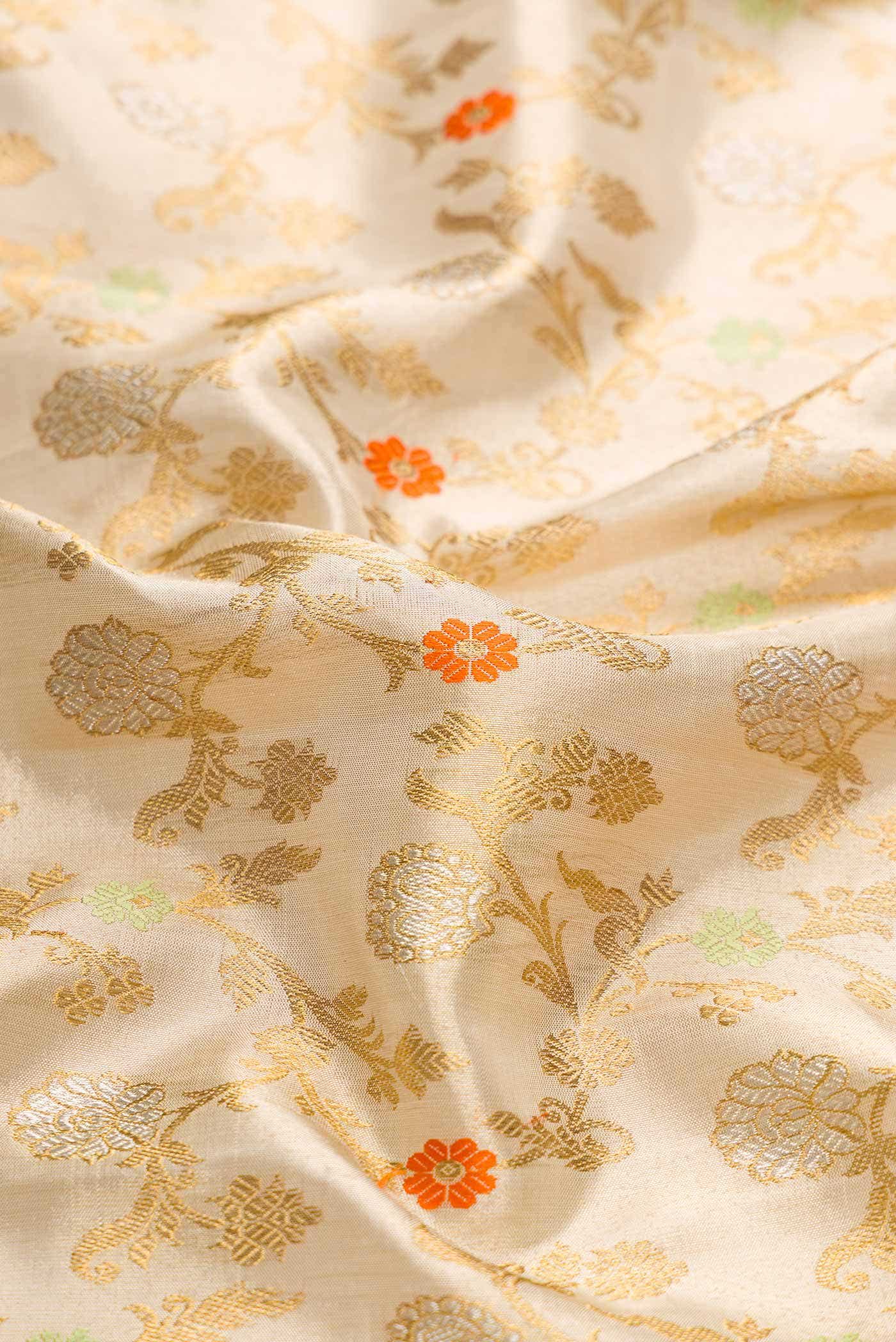 Pure Silk Pure Zari Beige Dual Tone Kanjivaram Tissue Saree - Image 3
