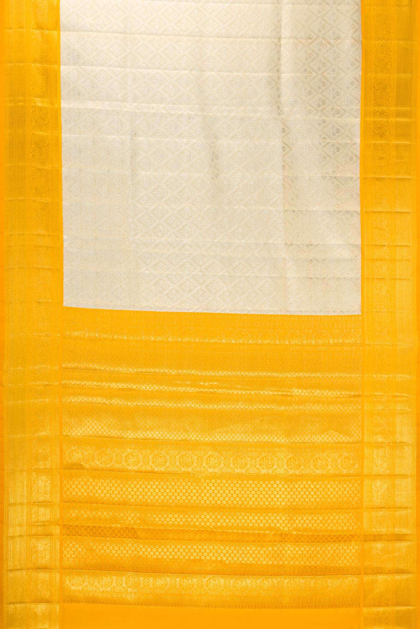 Beige Dual Tone Kanjivaram Tissue Silk Saree - Image 4