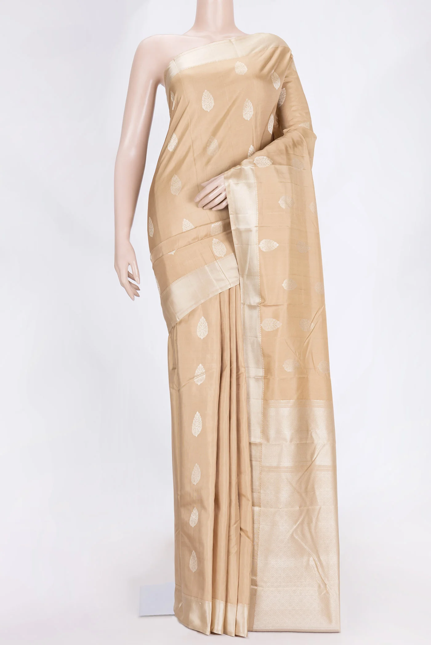 Beige Dual Tone Kanjivaram Saree
