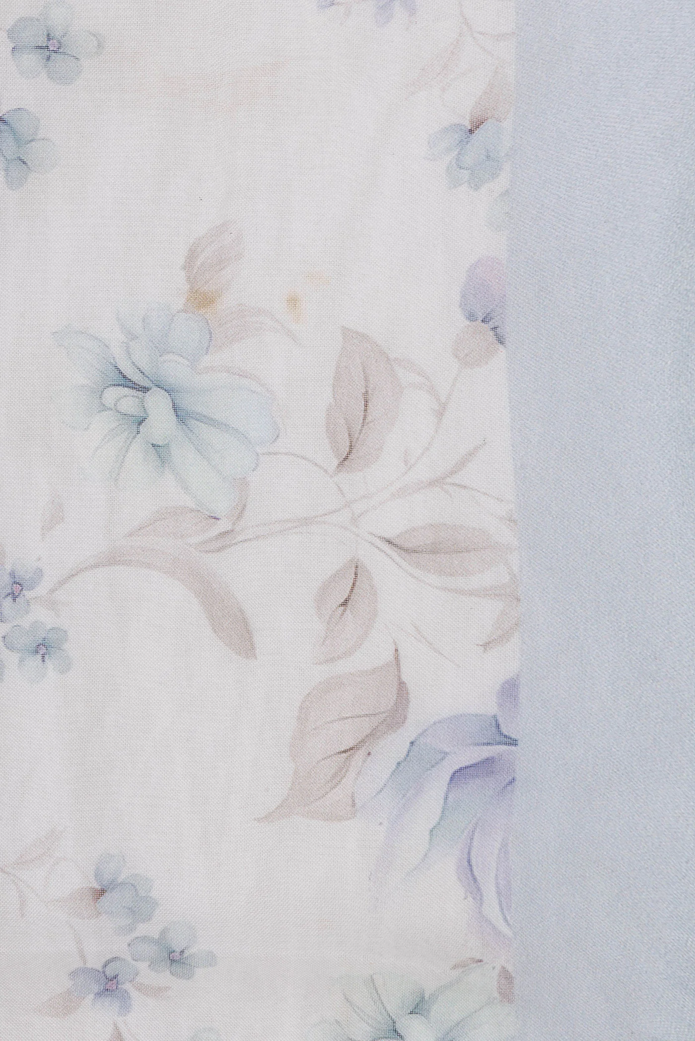 Off White Organza Silk Saree - Image 3
