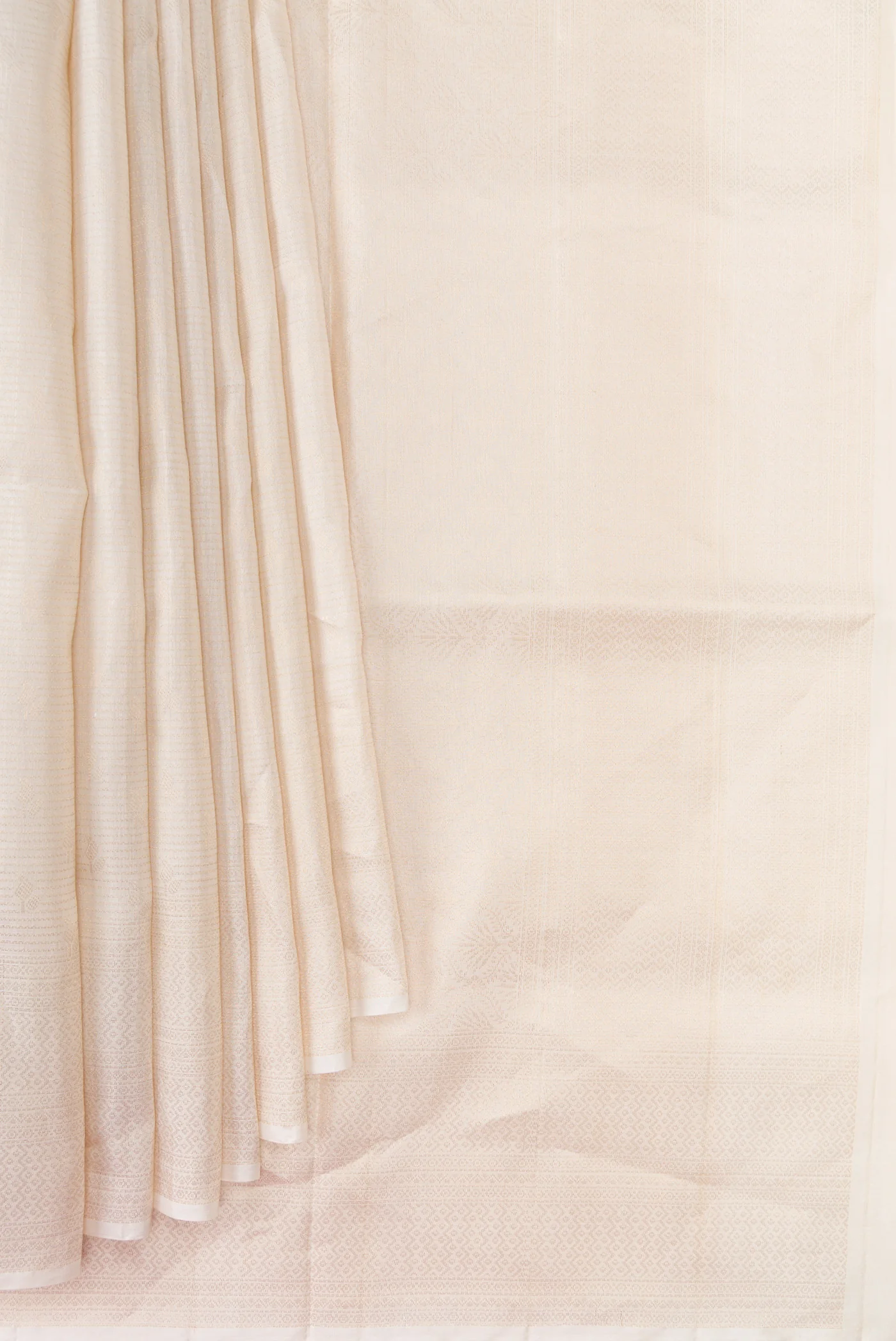 Cream Soft Silk Saree - Image 4