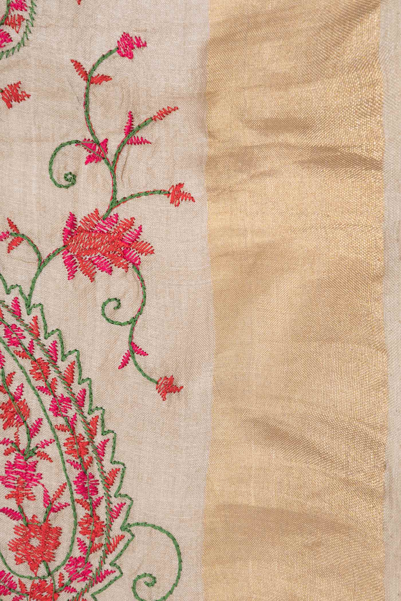Beige Dual Tone Tussar Saree - Image 3