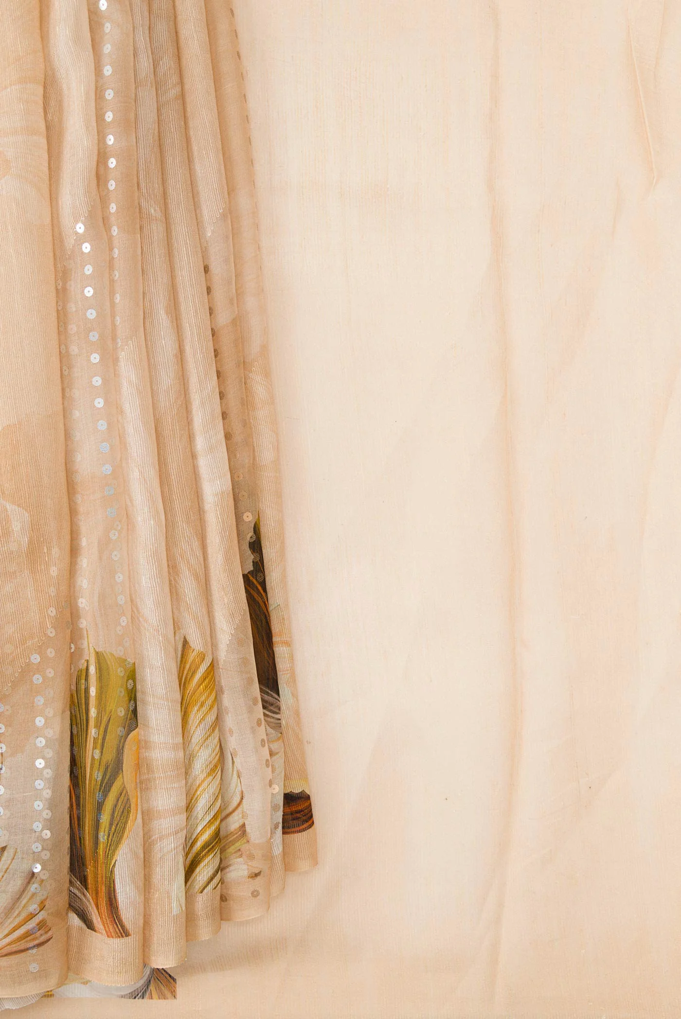Beige Dual Tone Tussar Silk Saree - Image 3
