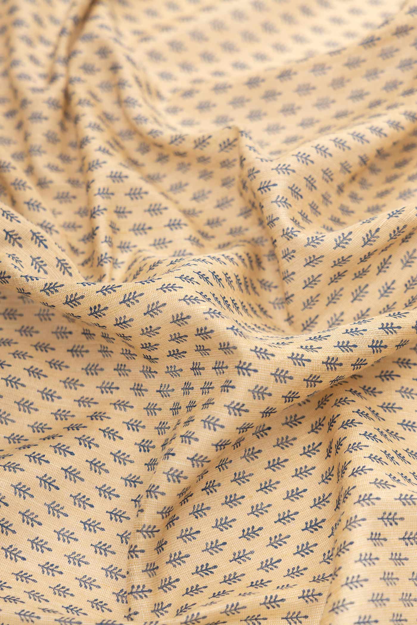 Beige Tussar Silk Saree - Image 2