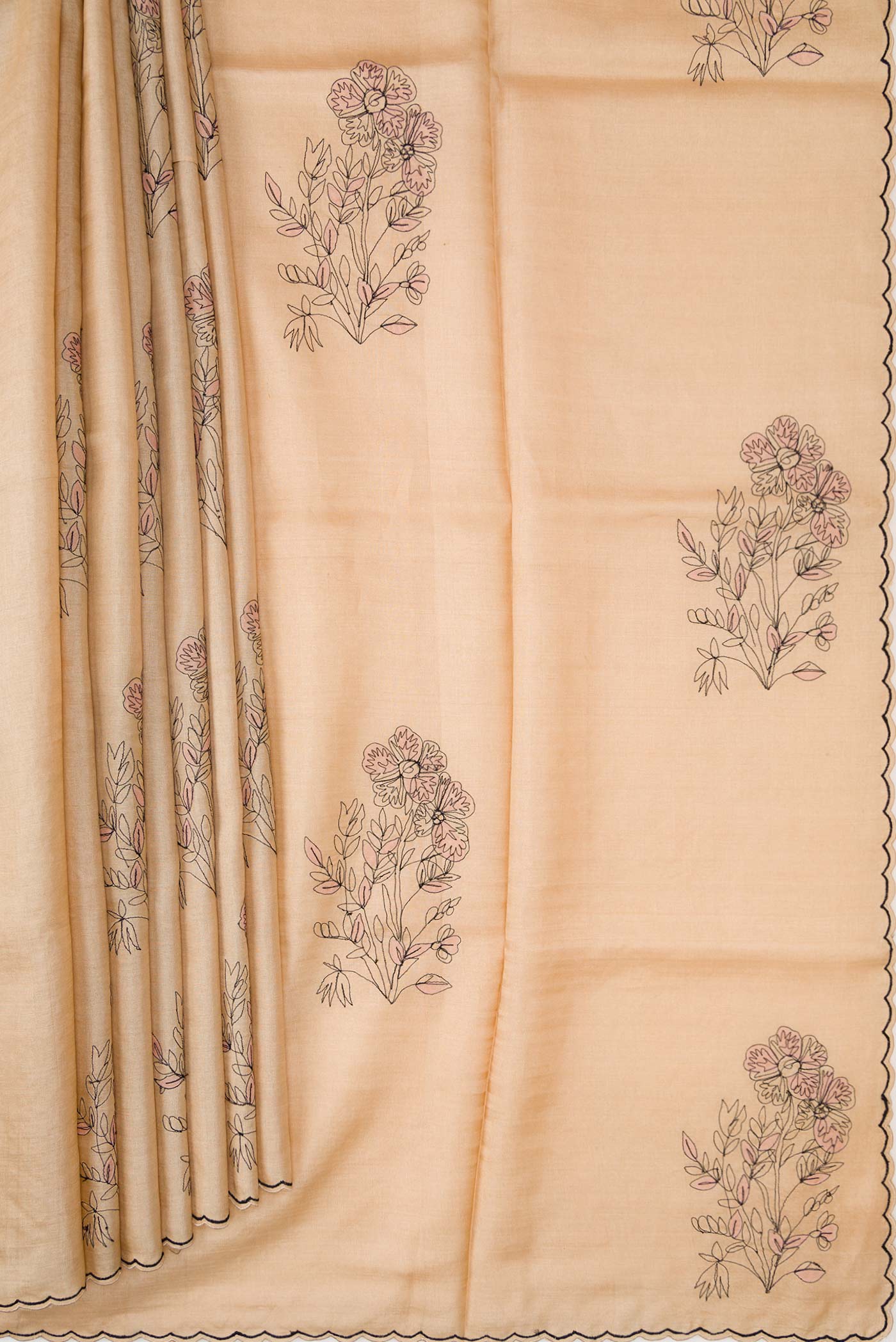 Beige Tussar Silk Saree - Image 4