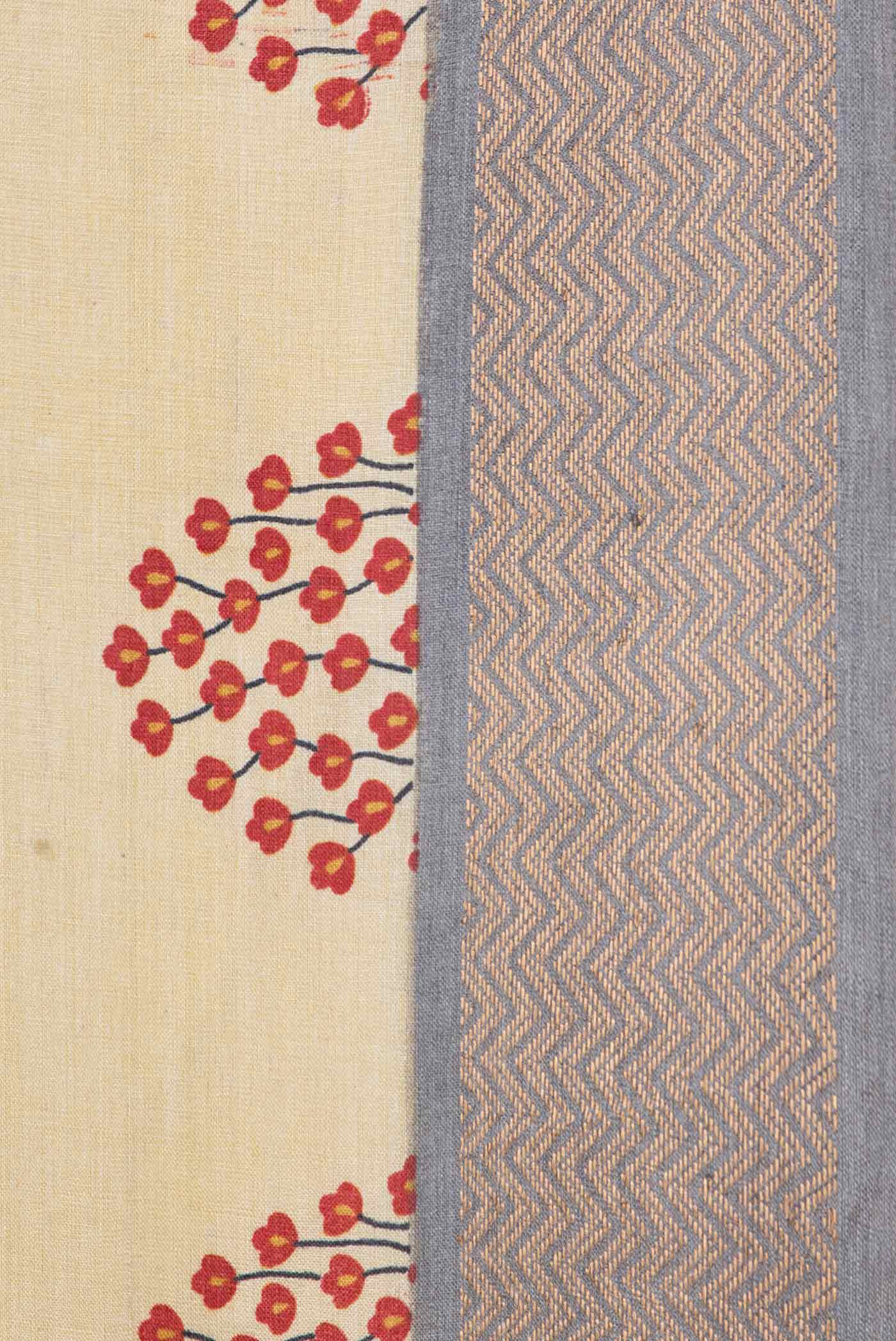 Beige Tussar Silk Saree - Image 3