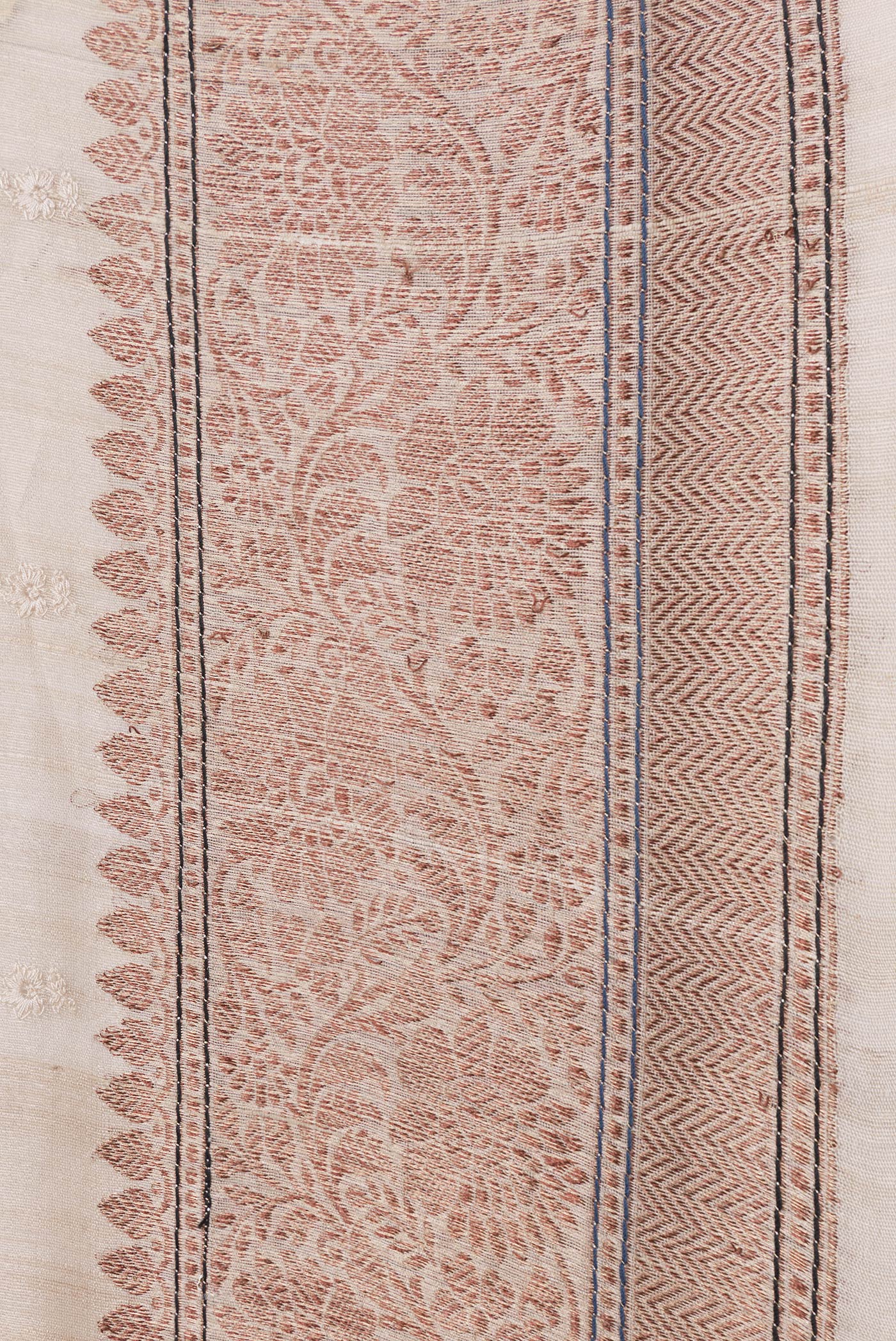 Beige Tussar Silk Saree - Image 3
