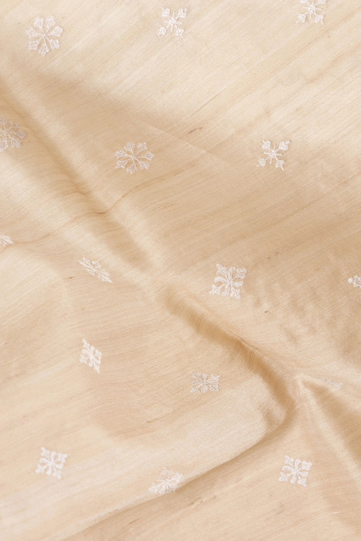 Cream Tussar Silk Saree - Image 2