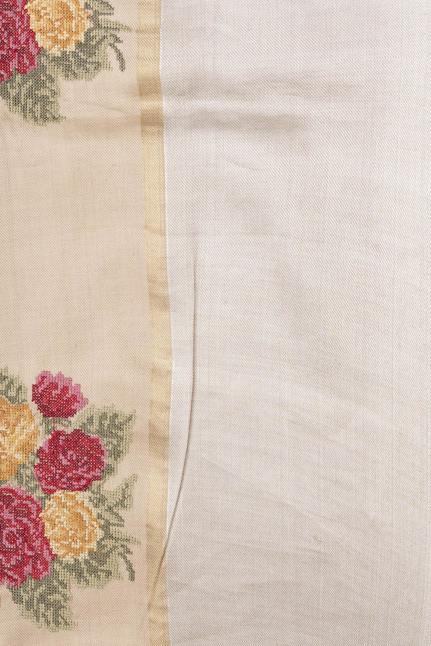 Beige Tussar Silk Saree - Image 3