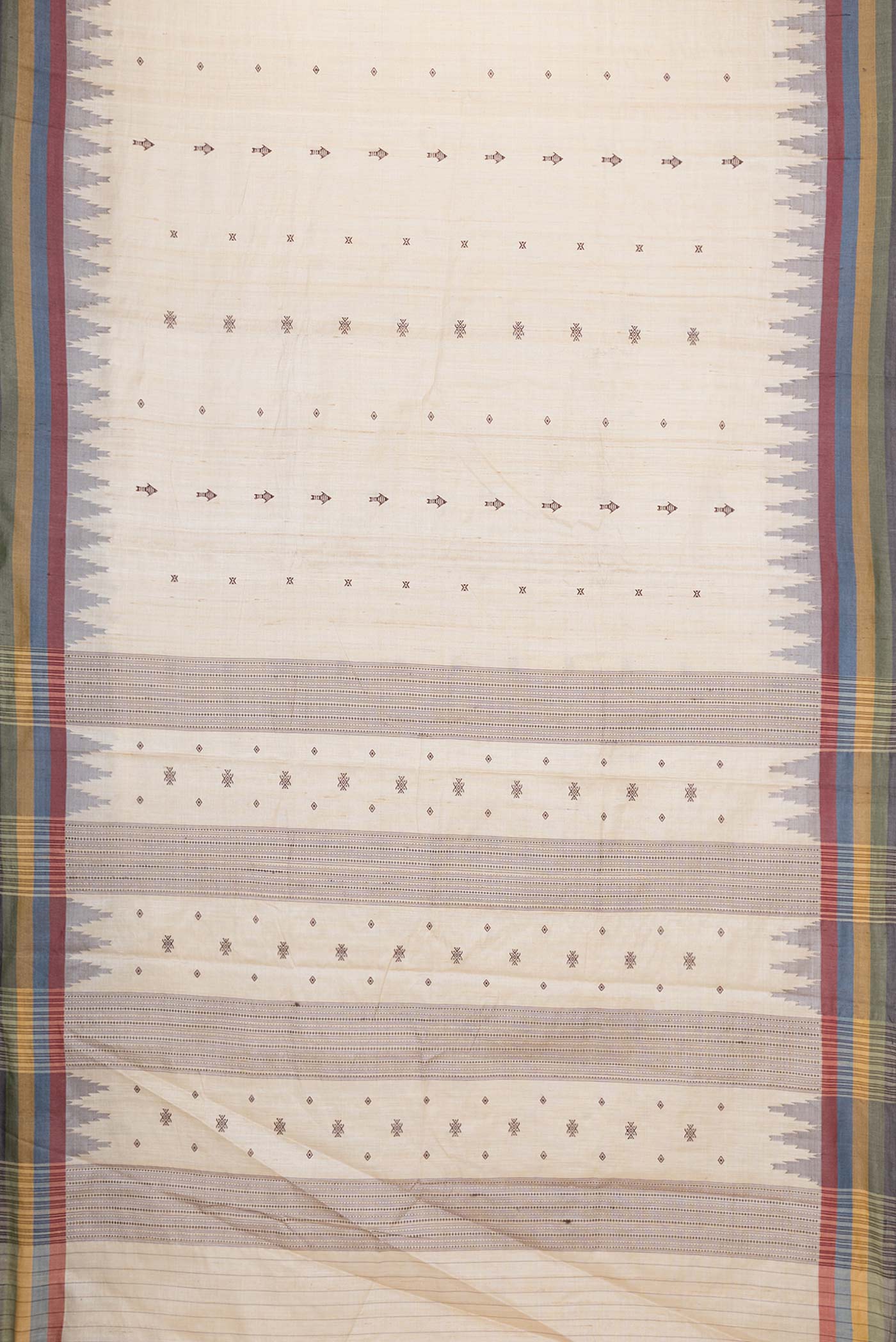 Beige Dual Tone Tussar Silk Saree - Image 6
