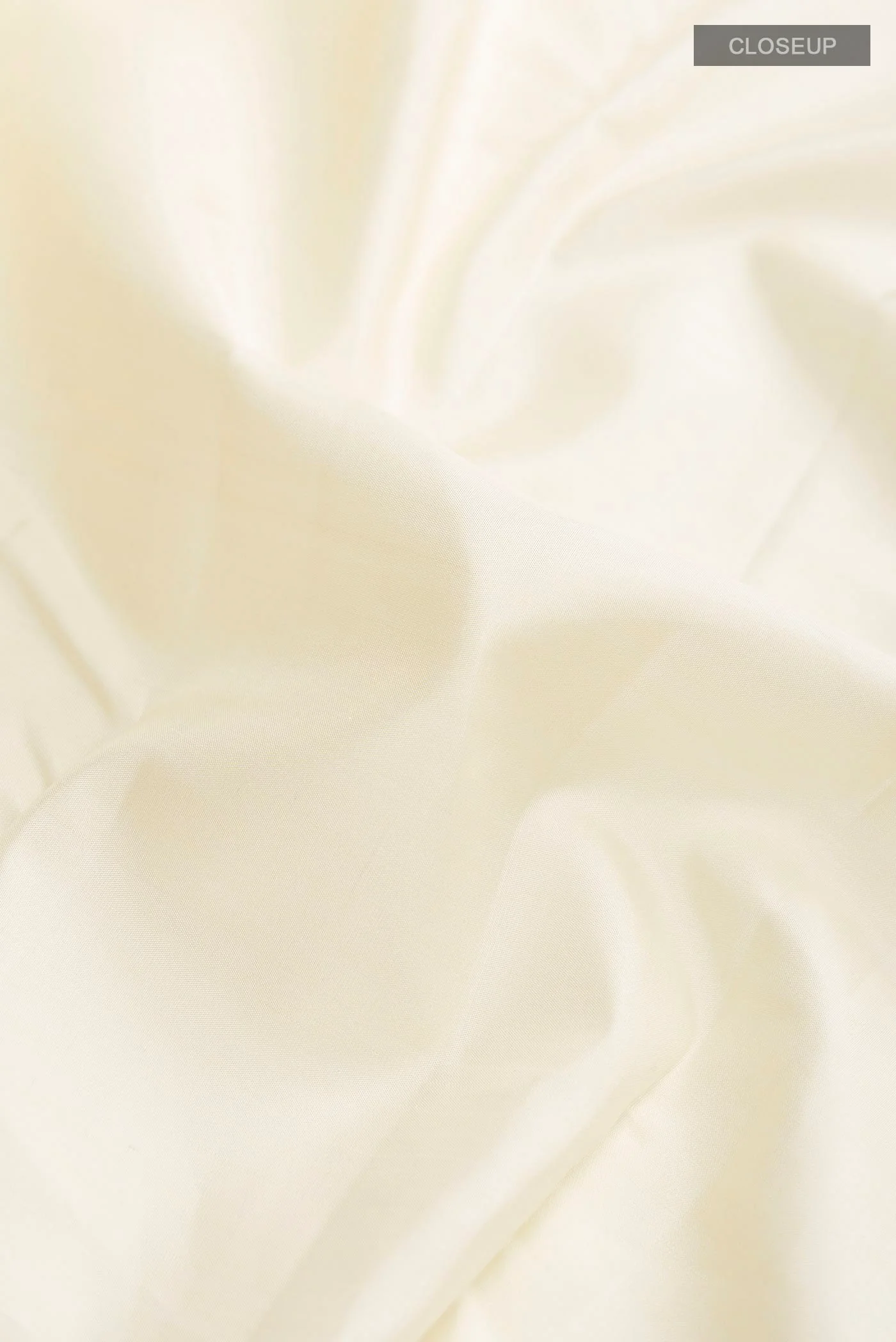 Pure Silk Pure Zari Off White Kanjivaram Saree - Image 2
