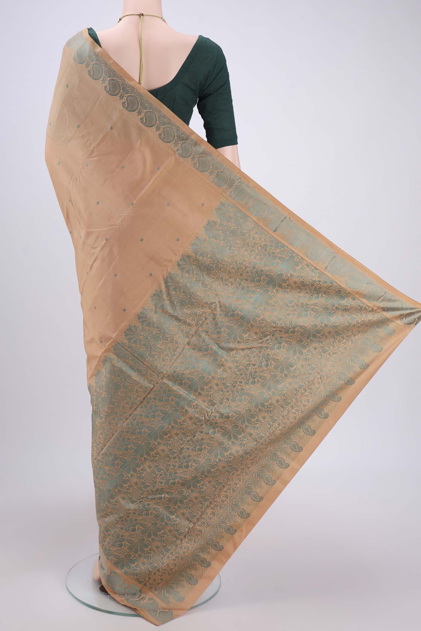 Beige Kanchipuram Silk Saree - Image 3