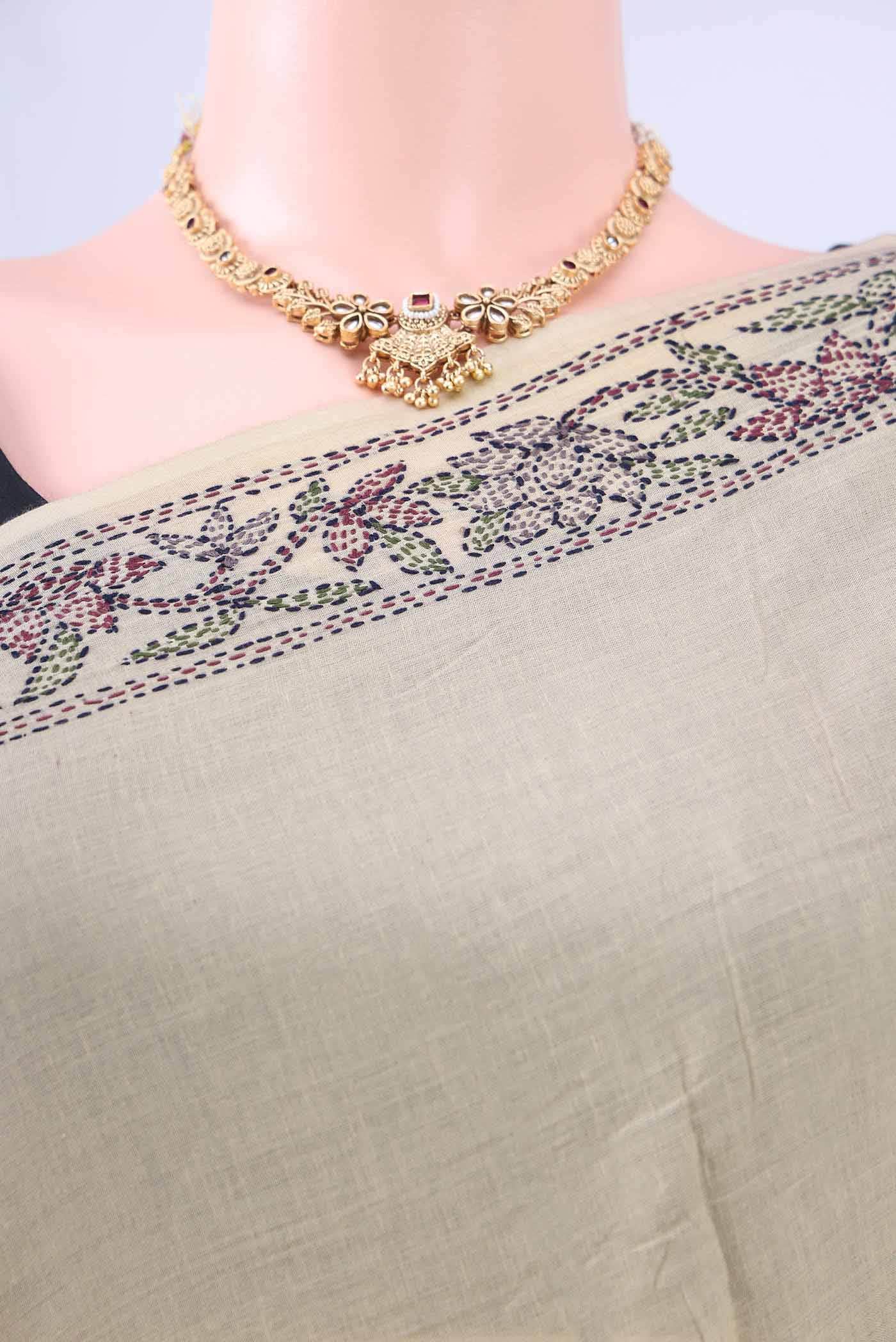 Beige Kantha Silk Saree - Image 3