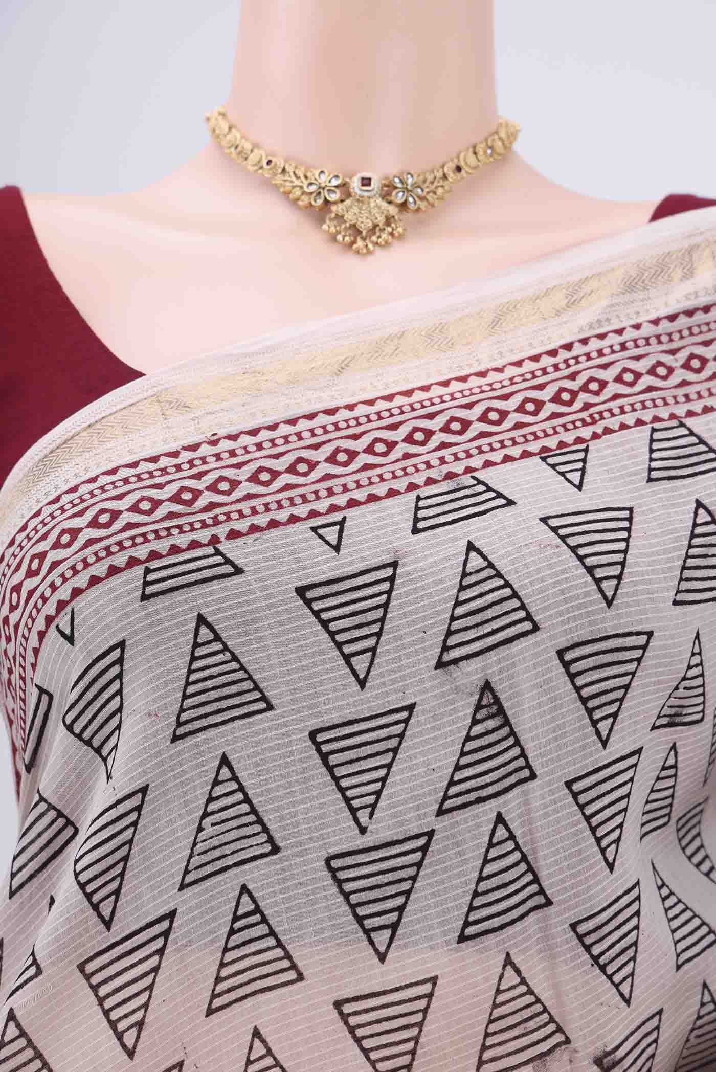 Beige Maheshwari Silk Cotton Saree - Image 2