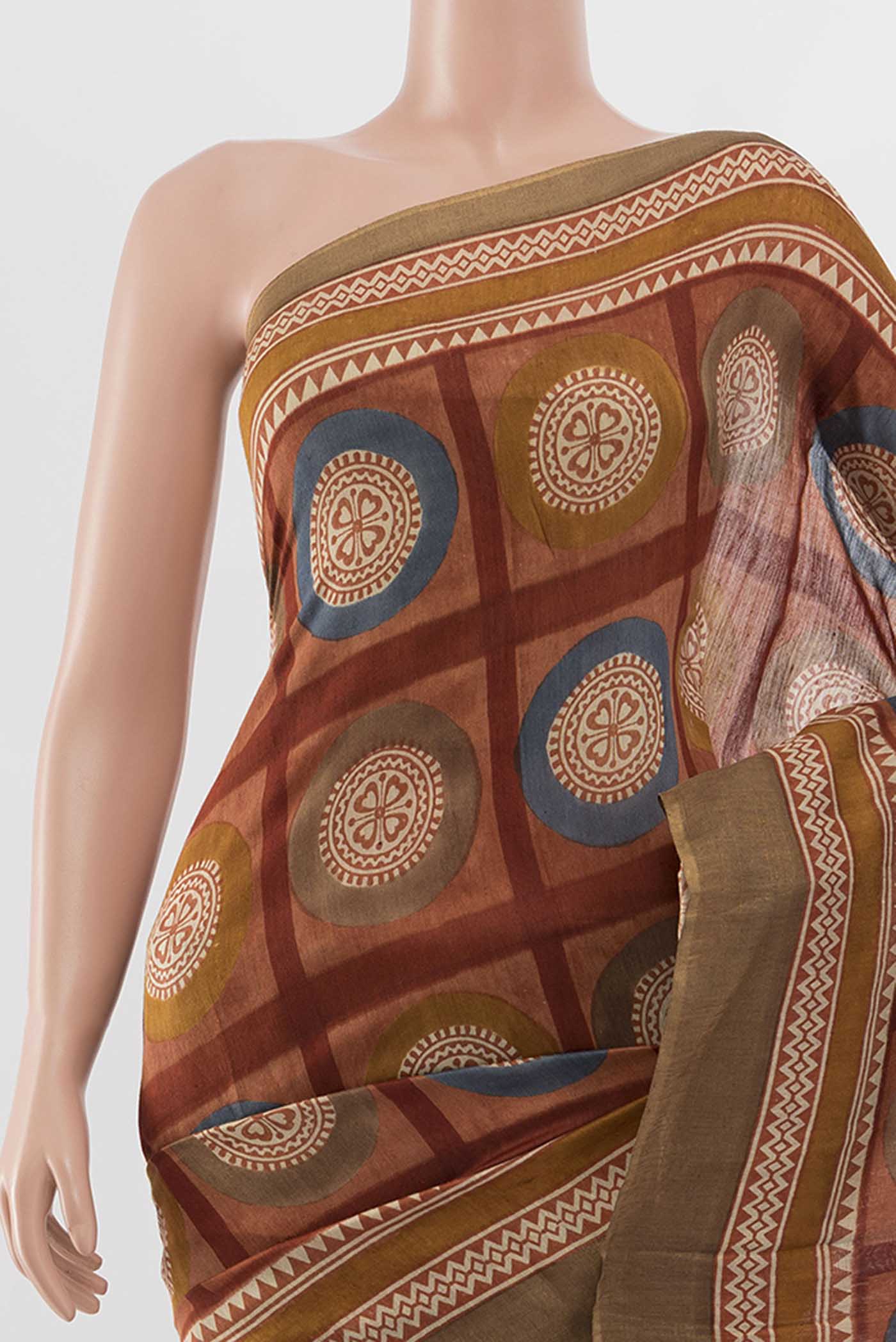 Beige Tussar Silk Saree - Image 2