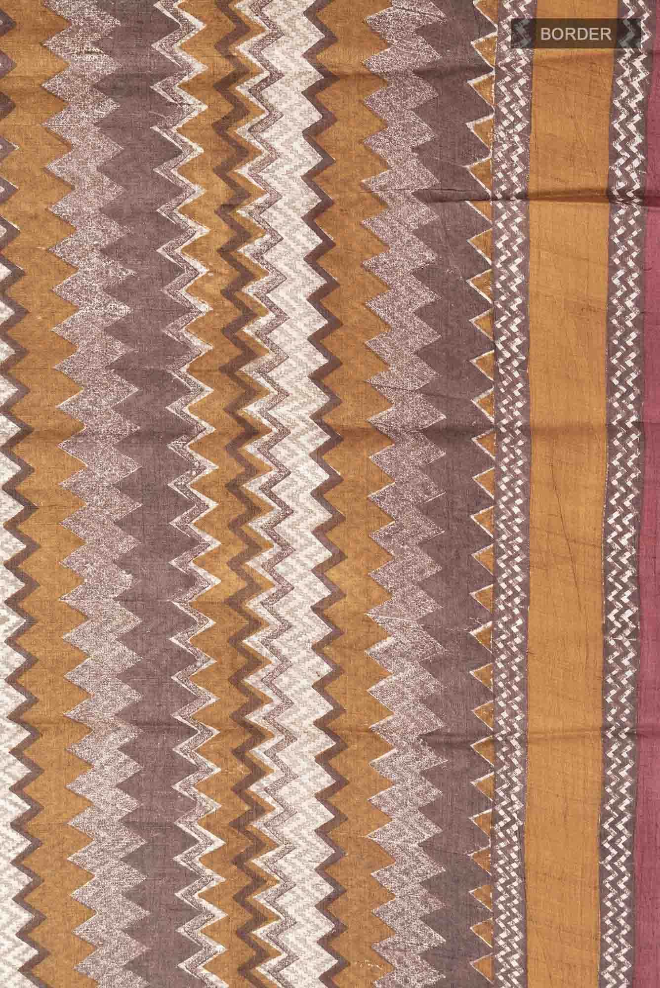 Beige Tussar Silk Saree - Image 4
