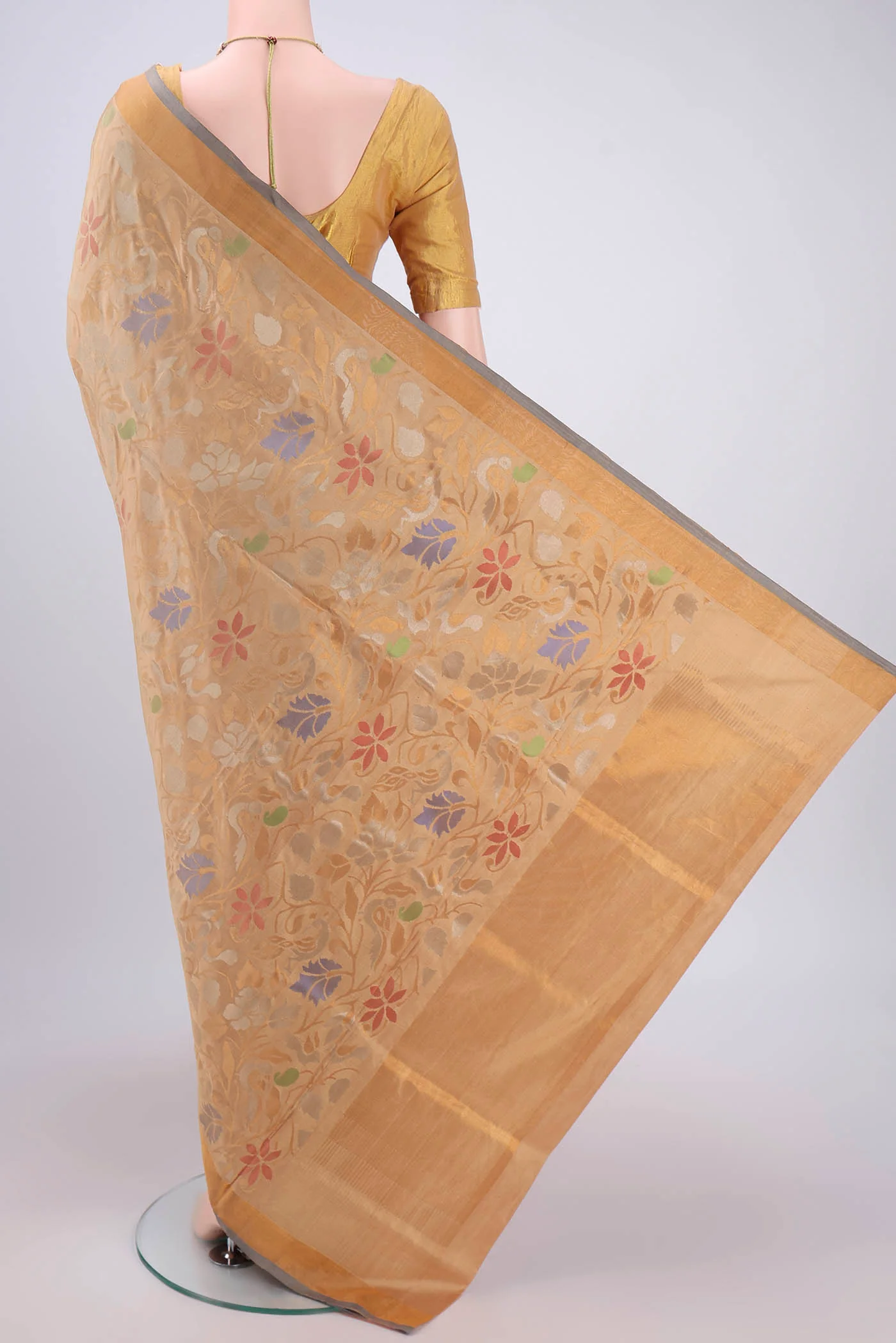 Beige Uppada Silk Saree - Image 3