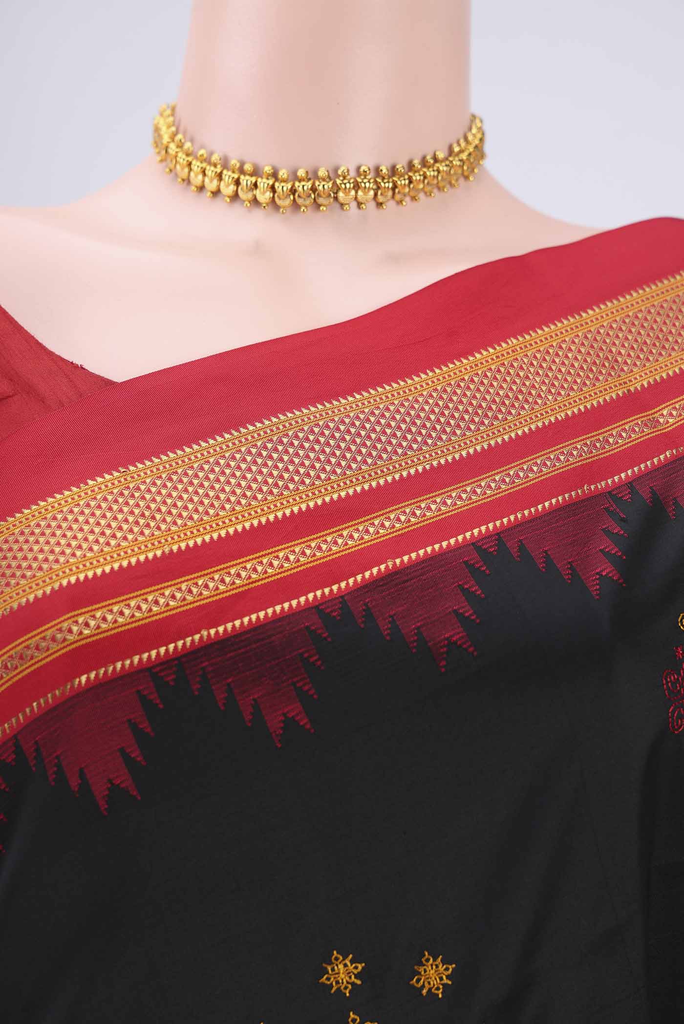 Black Bangalore Silk Saree - Image 2