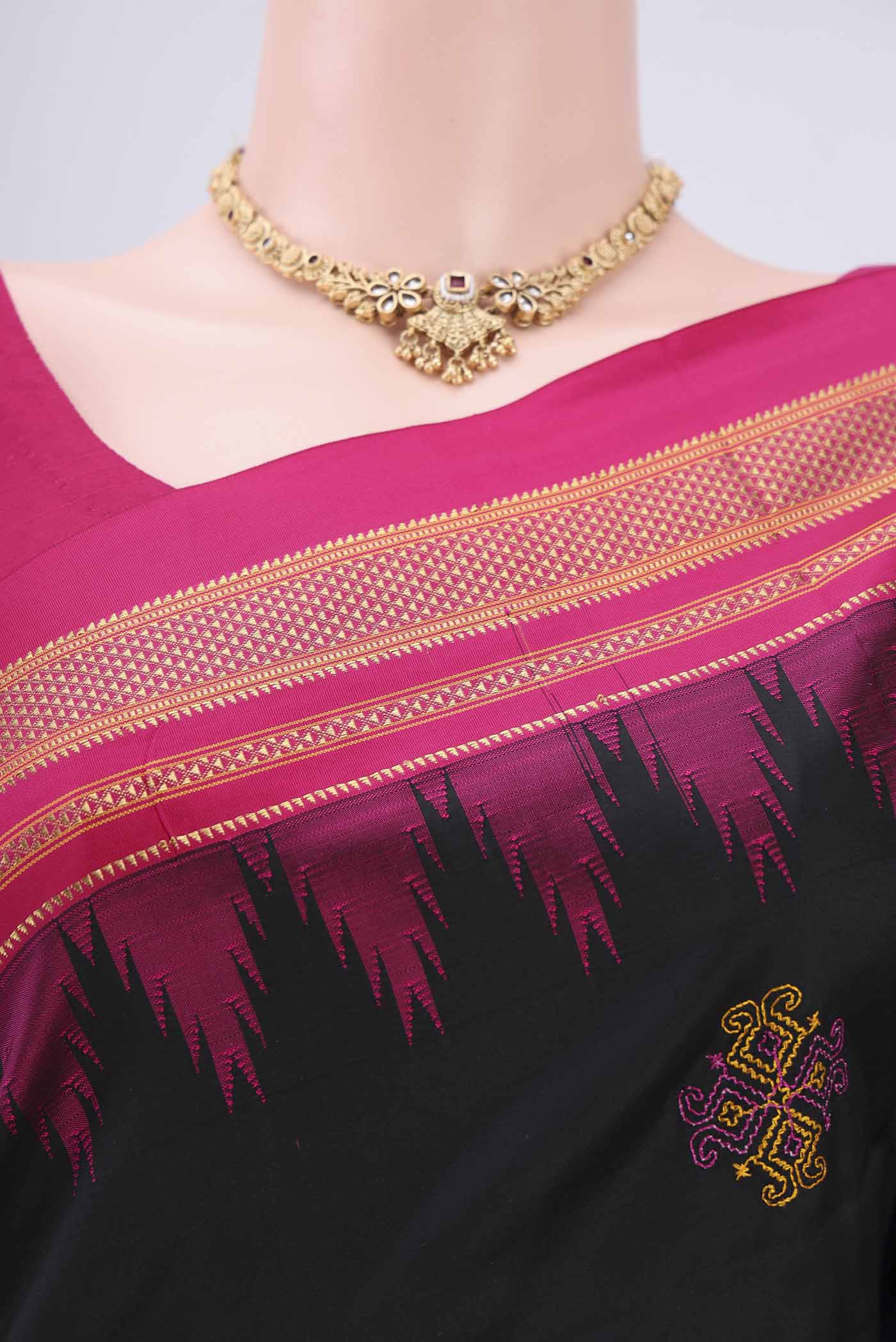 Black Bangalore Silk Saree - Image 2