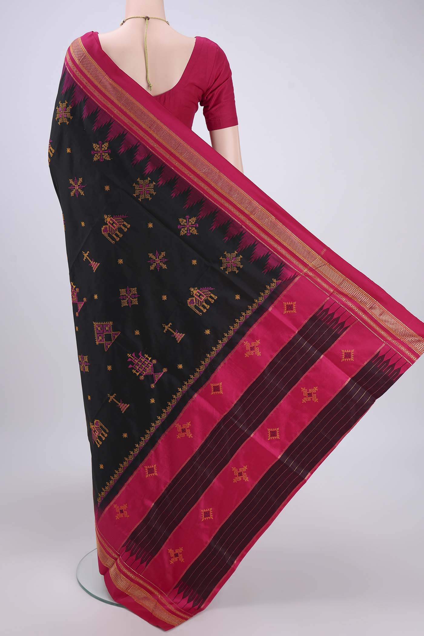 Black Bangalore Silk Saree - Image 3