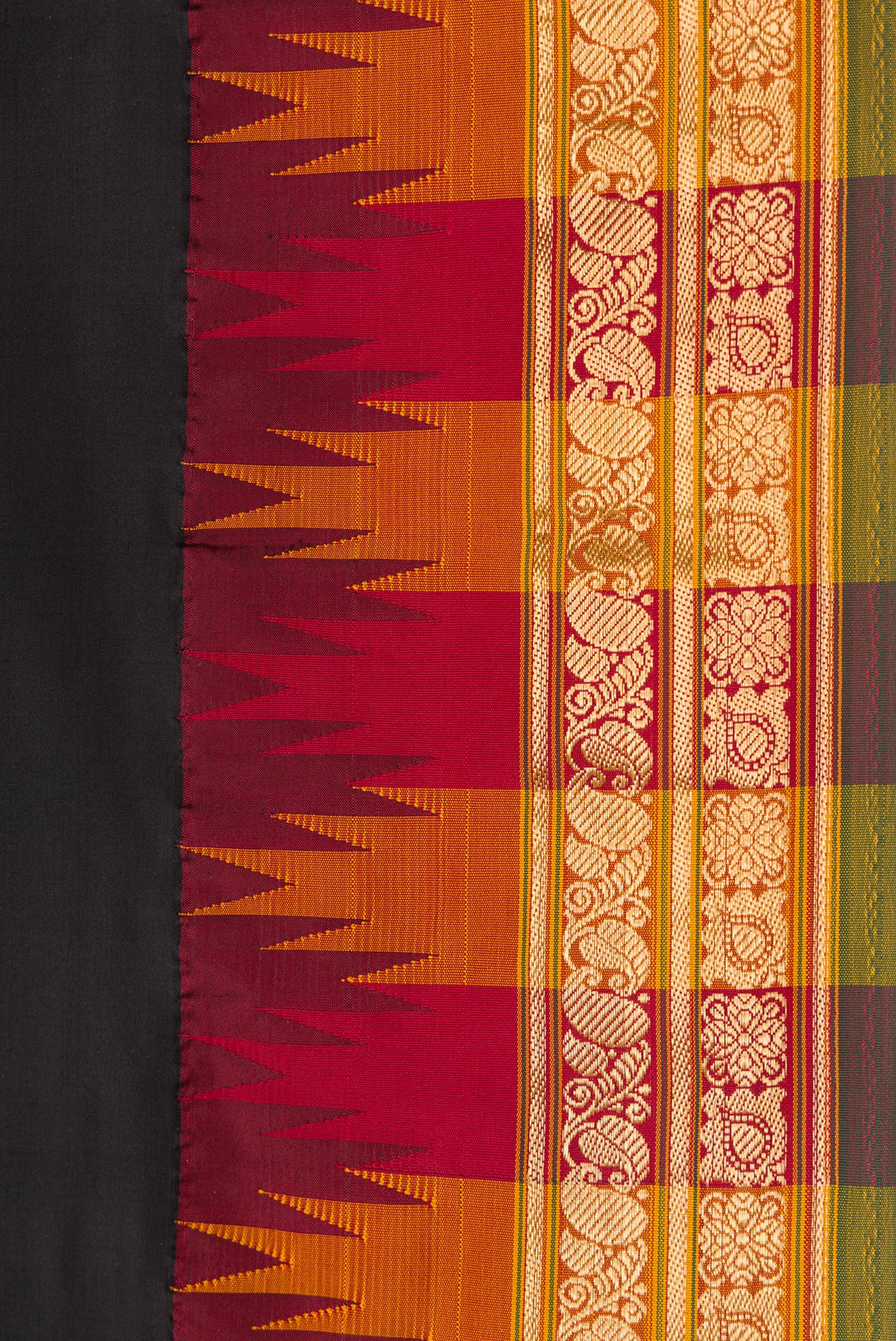 Black Bangalore Silk Saree - Image 3