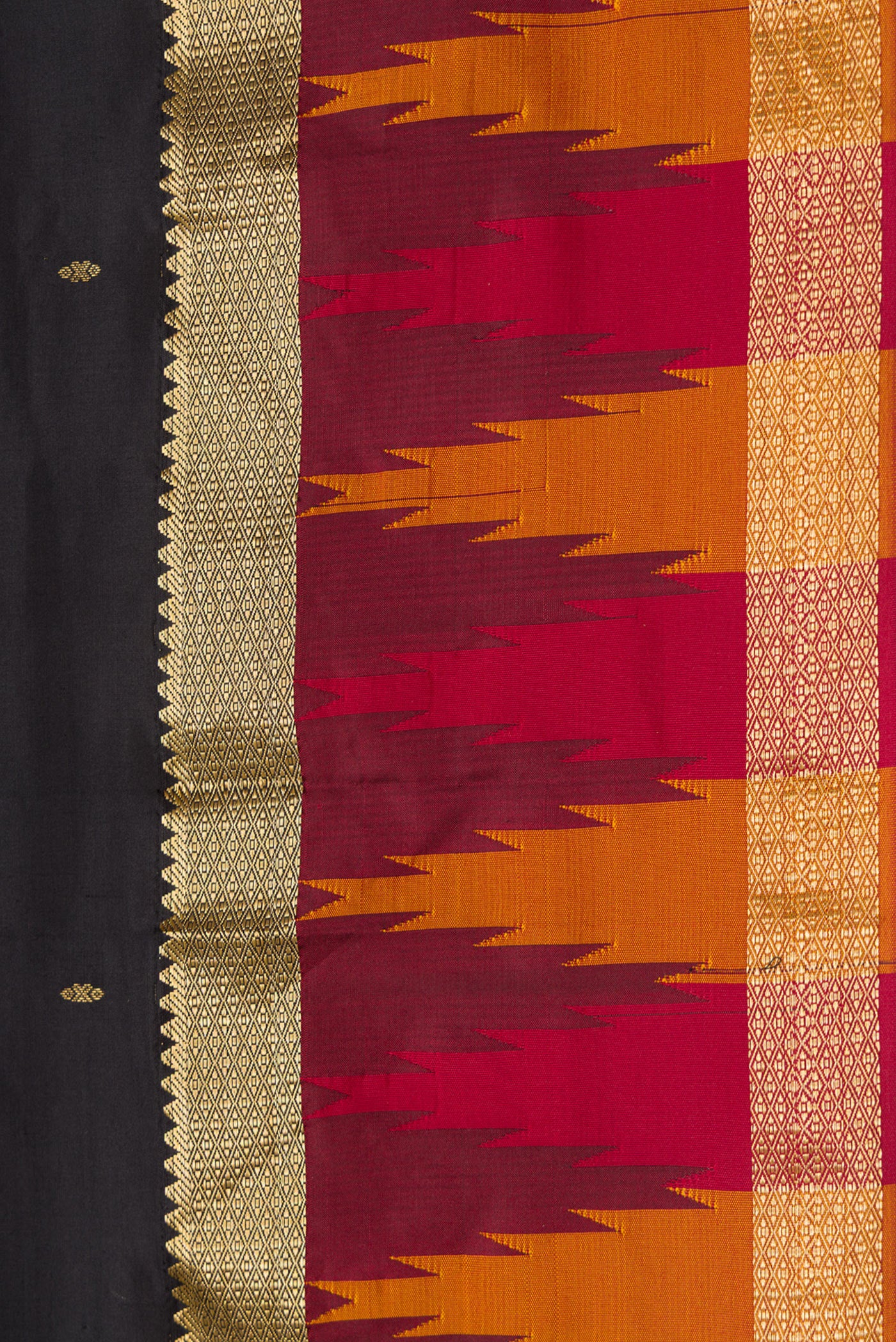 Black Bangalore Silk Saree - Image 3