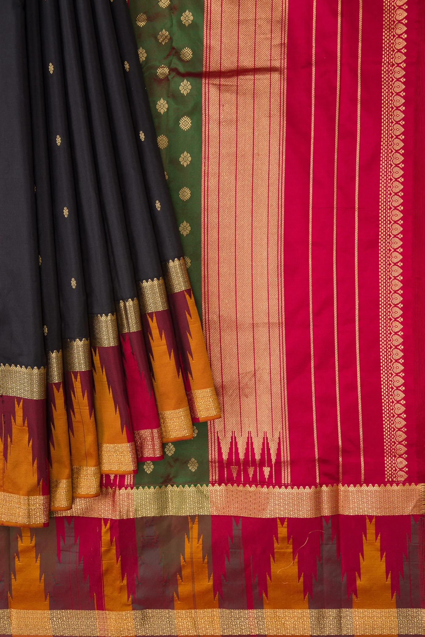 Black Bangalore Silk Saree - Image 4