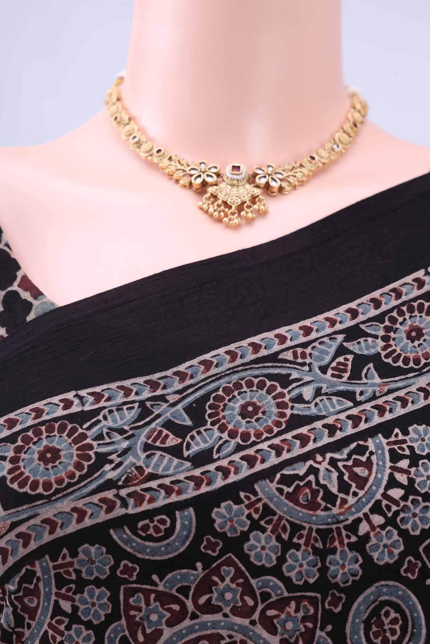 Black Cotton Saree - Image 3