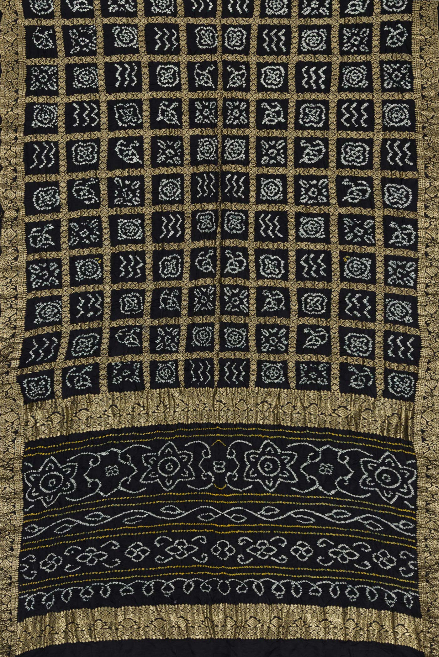 Black Bandhani Silk Saree - Image 6