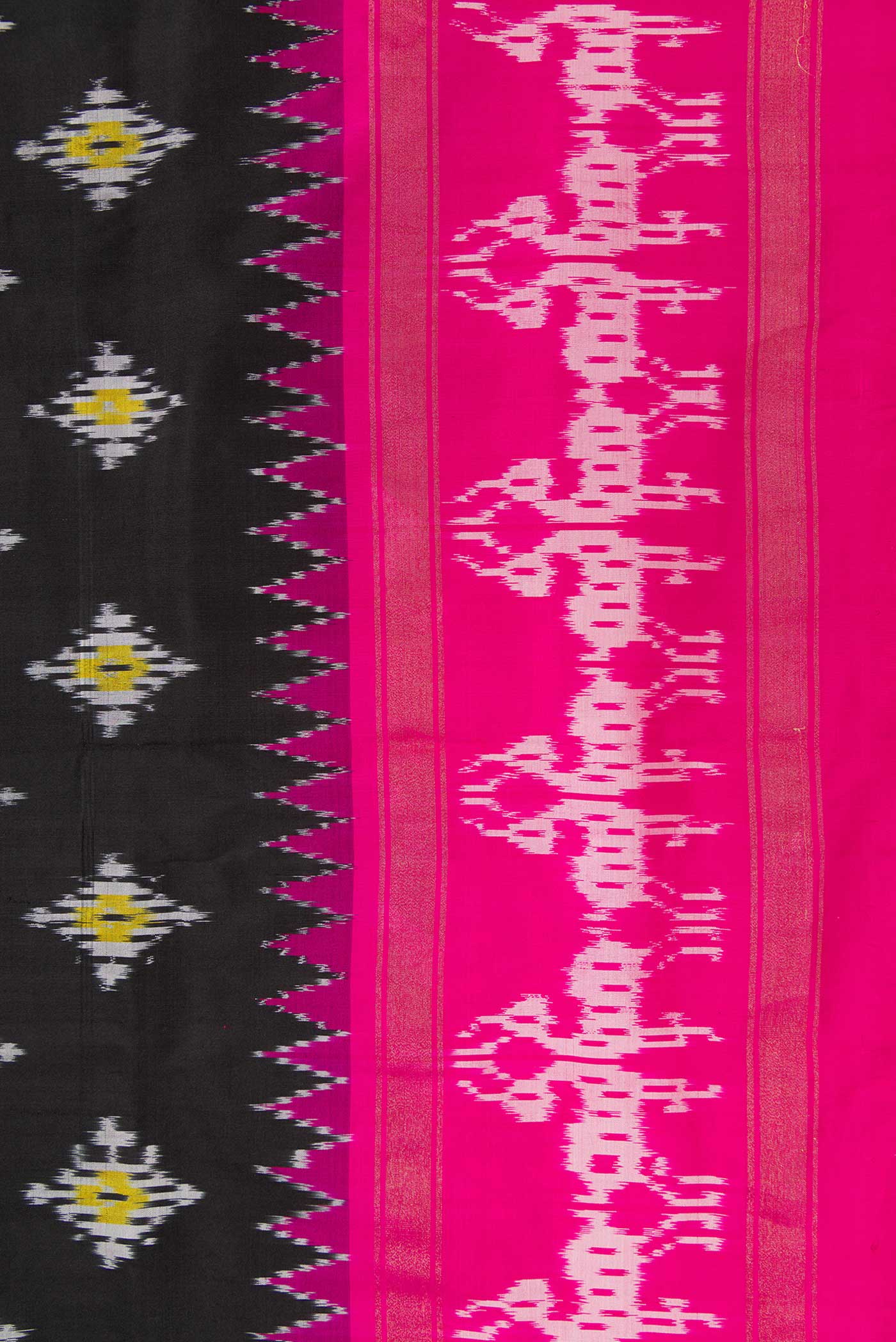 Black Pochampally Silk Saree - Image 3