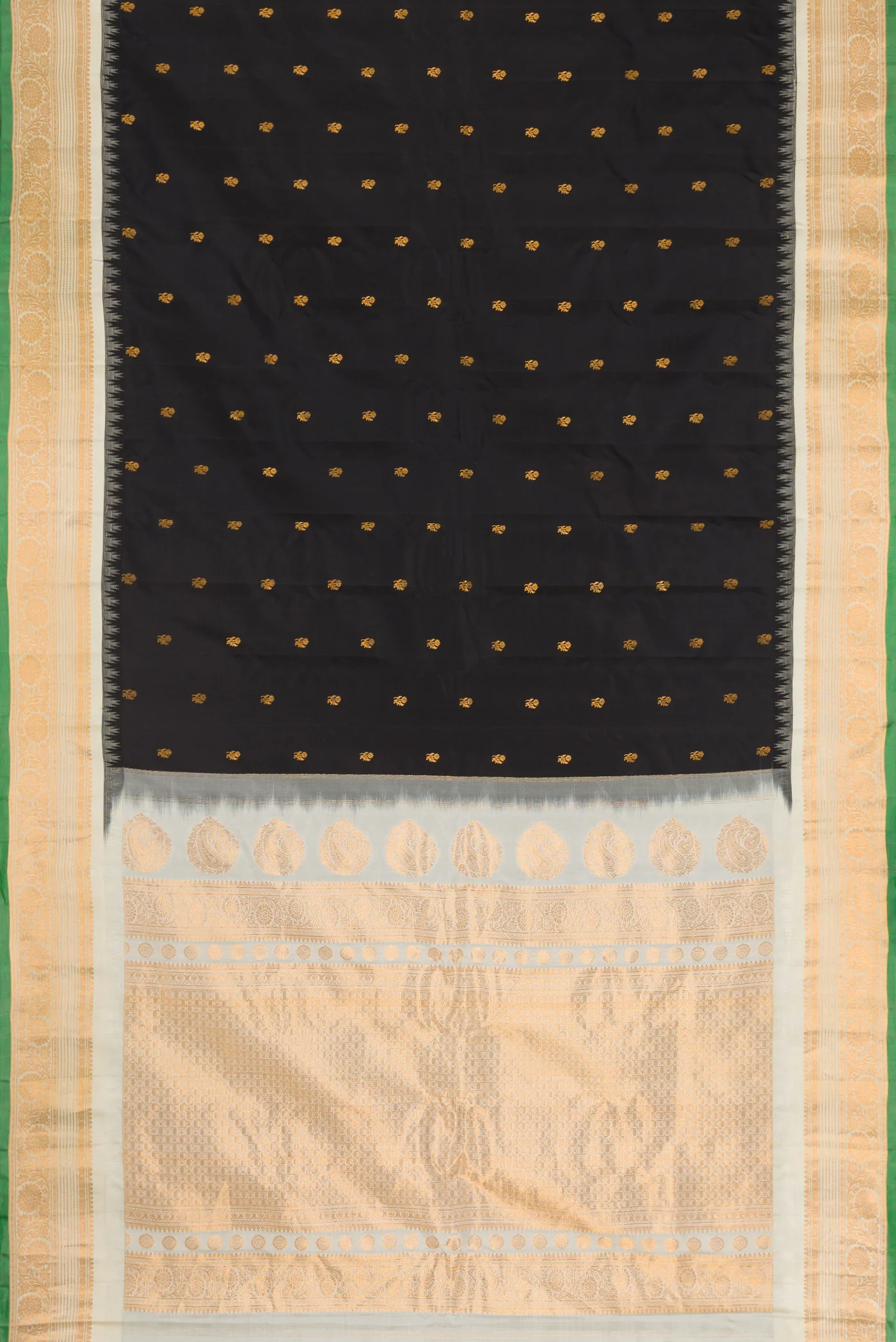 Black Gadwal Silk Saree - Image 6