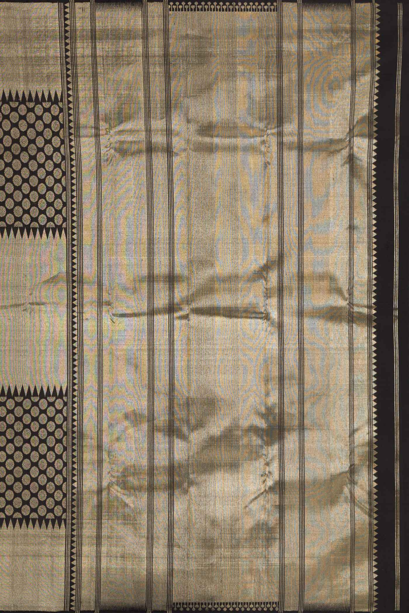 Black Dual Tone Kanchipuram Silk Saree - Image 7