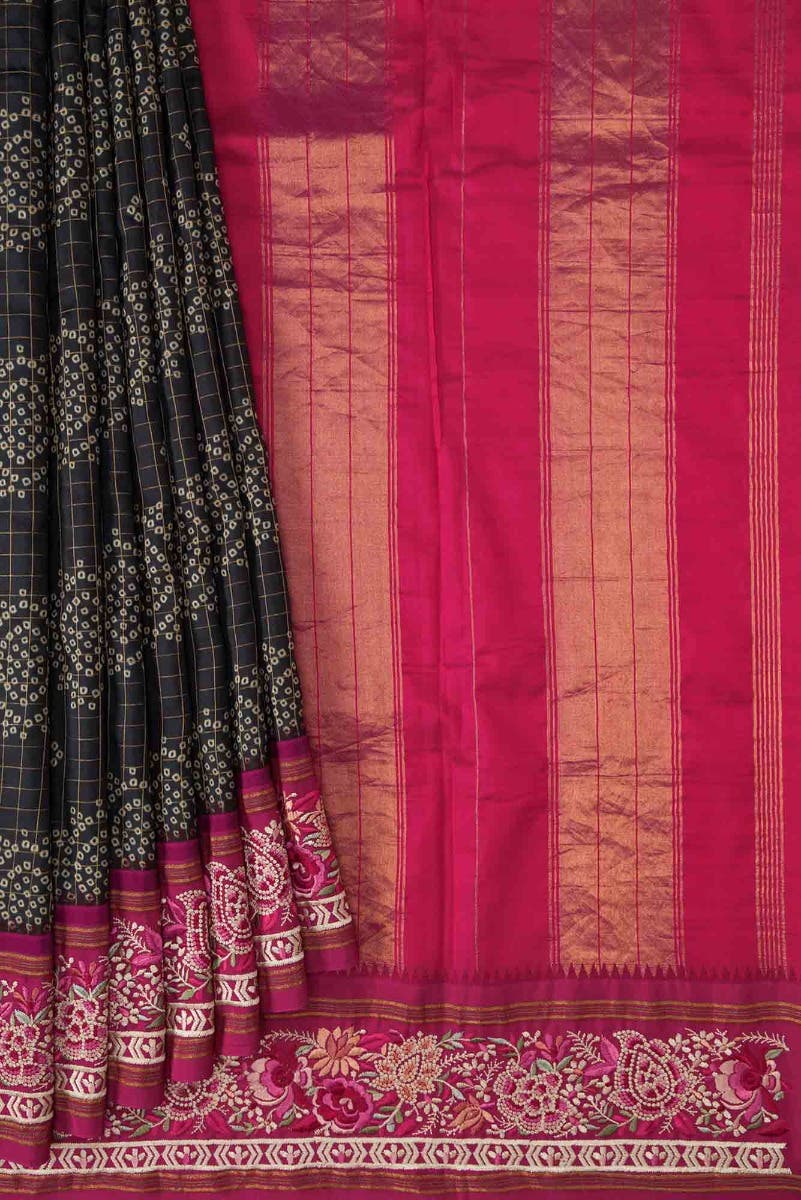 Black Dual Tone Kanchipuram Silk Saree - Image 2