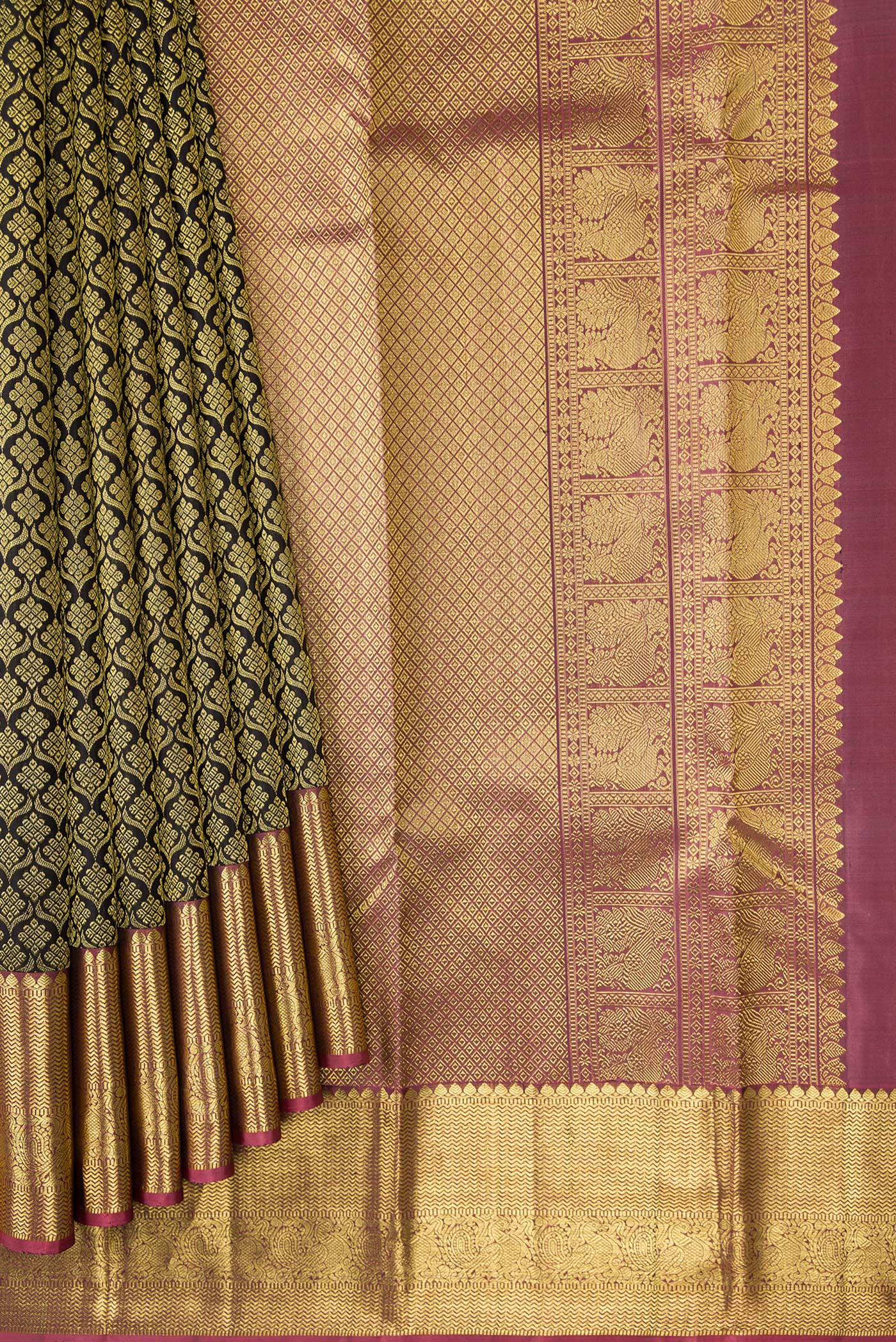 Black Kanjivaram Silk Saree - Image 4