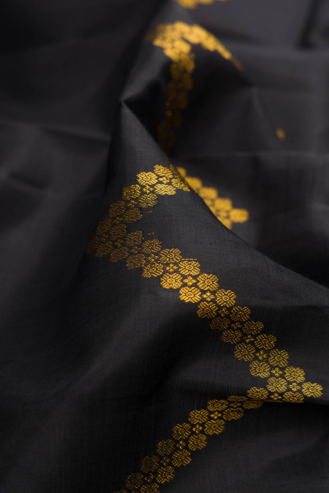 Black Kanjivaram Silk Saree - Image 2