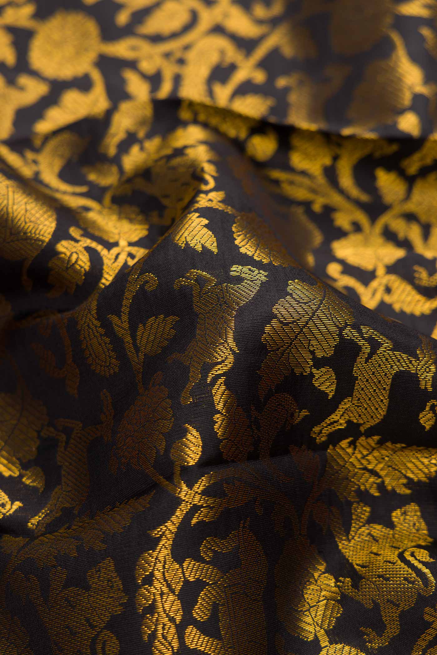 Black Kanjivaram Silk Saree - Image 2