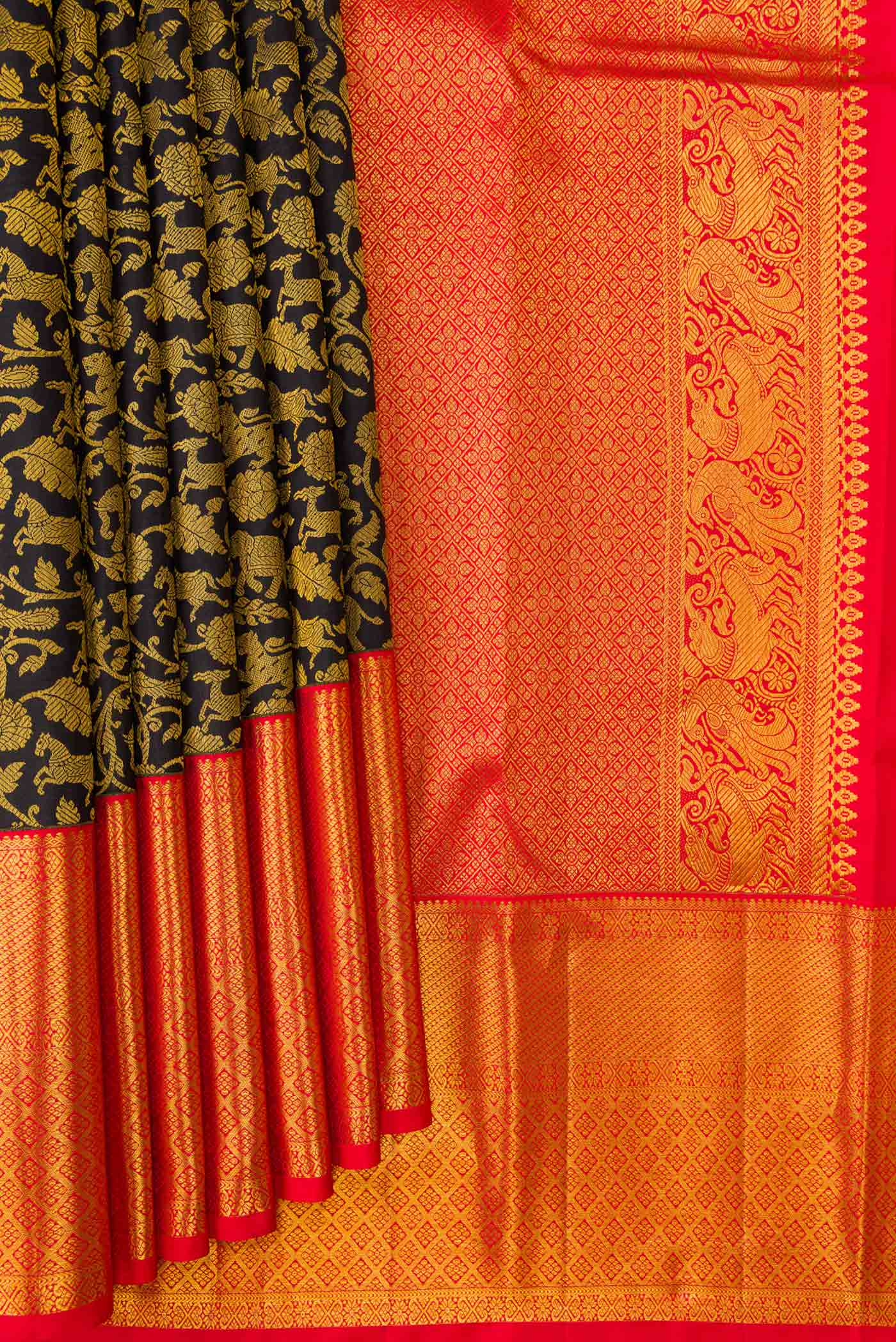 Black Kanjivaram Silk Saree - Image 4