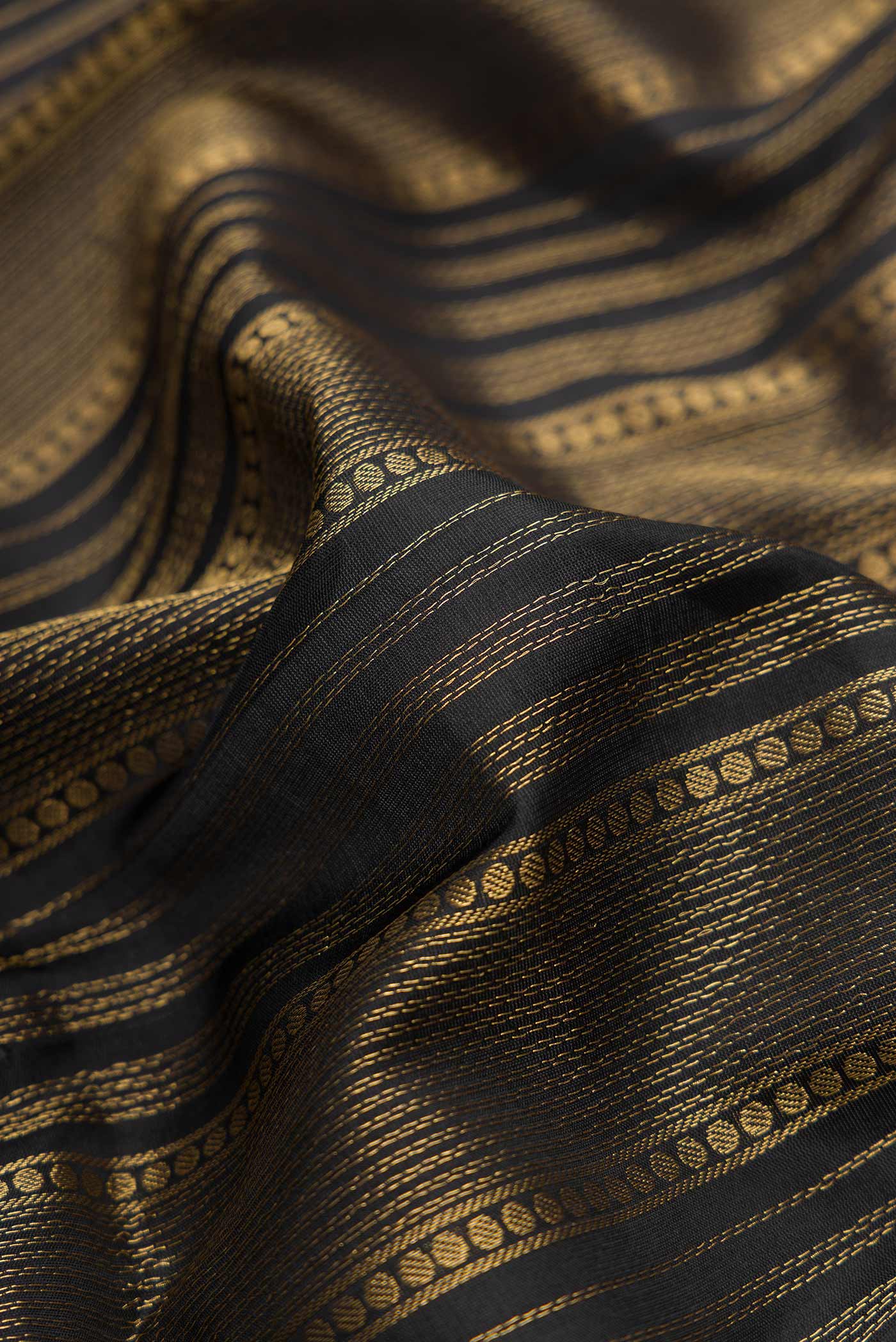 Black Soft Silk Saree - Image 3