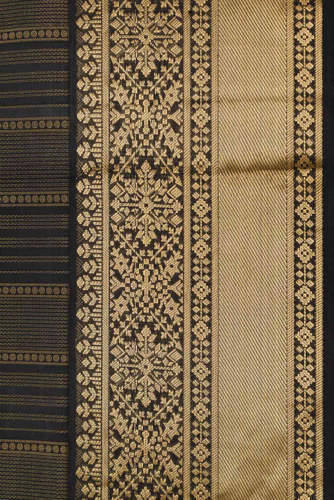 Black Dual Tone Soft Silk Saree - Image 3