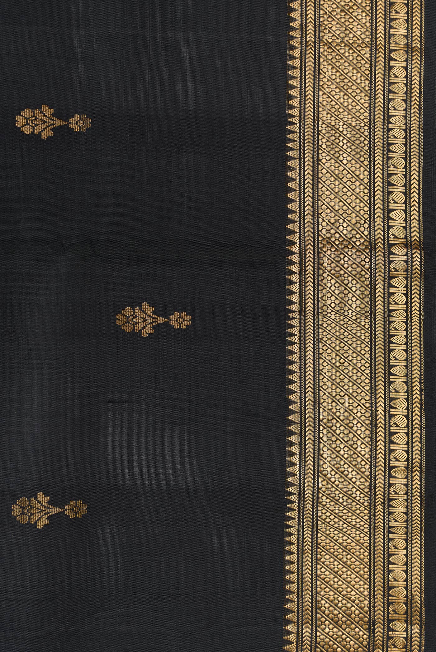 Black Soft Silk Saree - Image 4