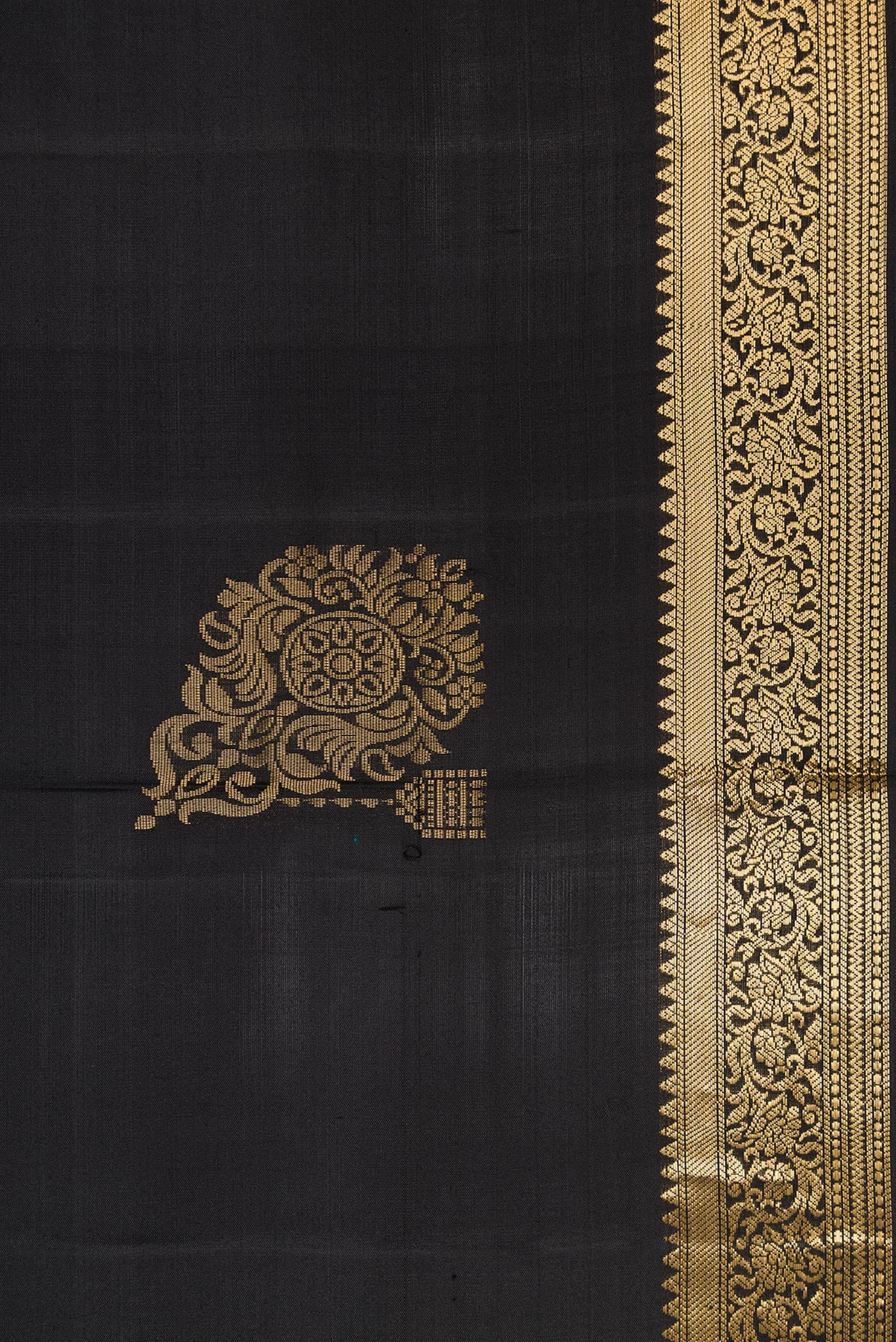 Black Soft Silk Saree - Image 3